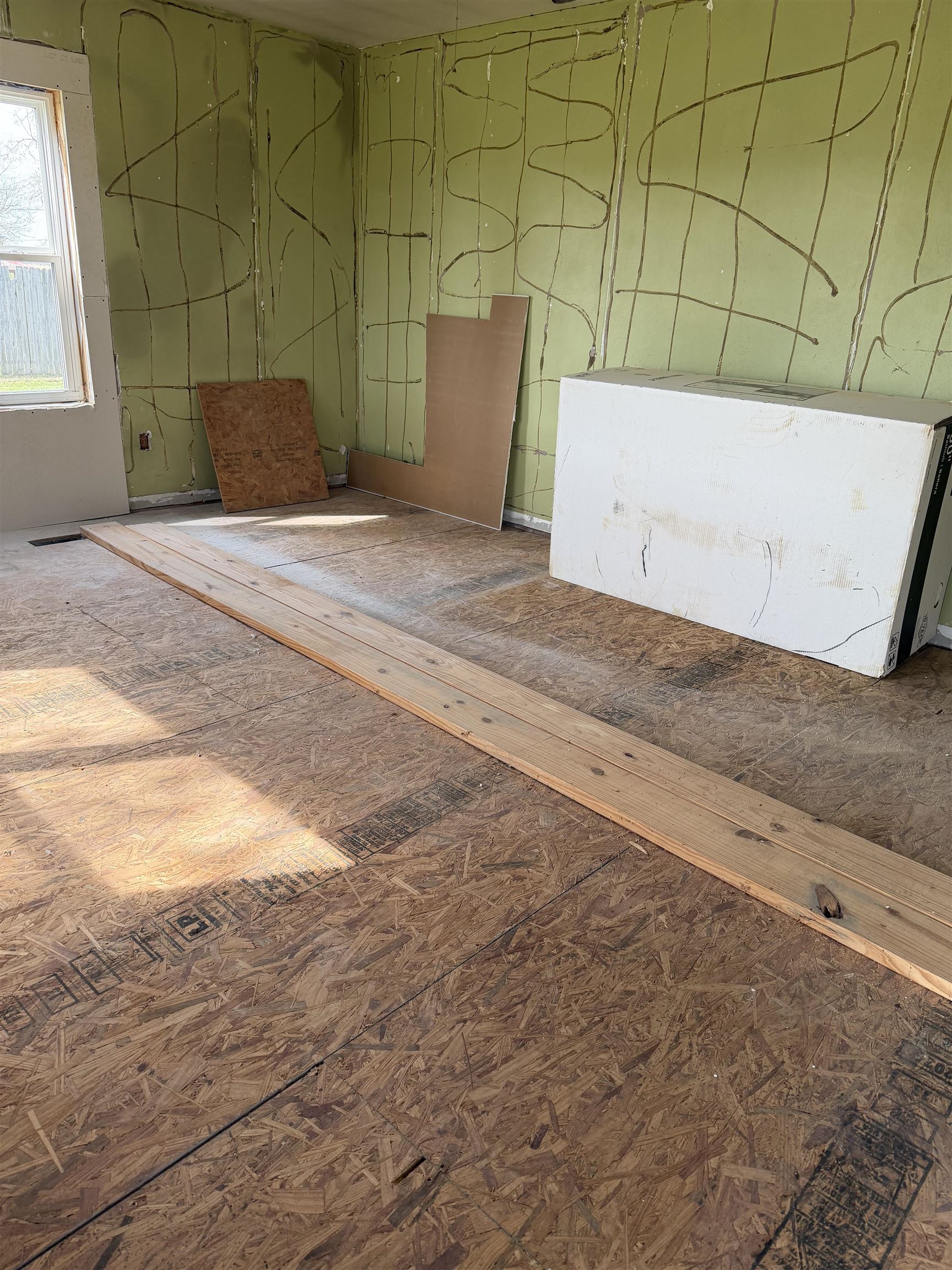 9325 Hwy 60, Owensboro, Kentucky 42301, 2 Bedrooms Bedrooms, ,1 BathroomBathrooms,Single Family Residence,For Sale,Hwy 60,94465