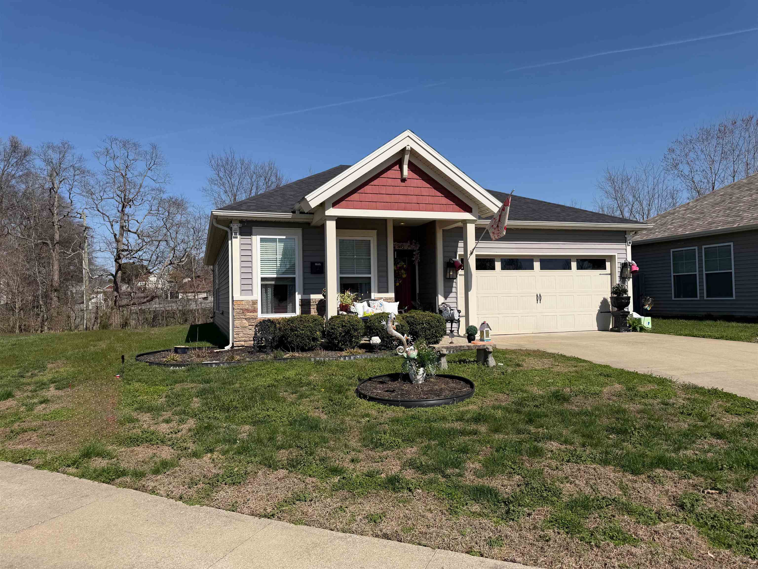 6303 Valley Brook Trace, Owensboro, Kentucky 42303, 3 Bedrooms Bedrooms, ,2 BathroomsBathrooms,Single Family Residence,For Sale,Valley Brook Trace,94468