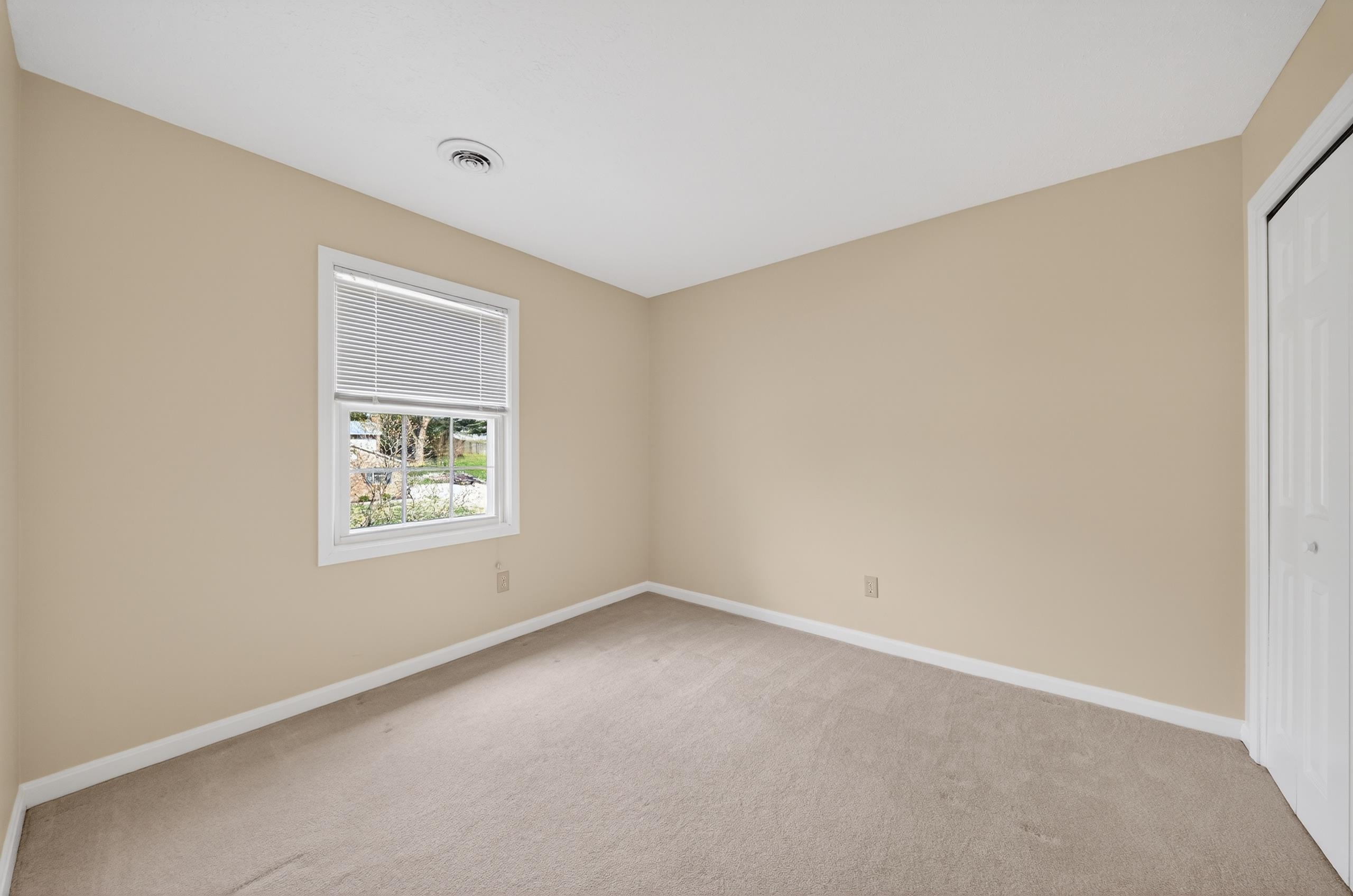 2232 Becklynn Dr, Owensboro, Kentucky 42303, 4 Bedrooms Bedrooms, ,2 BathroomsBathrooms,Single Family Residence,For Sale,Becklynn Dr,94474