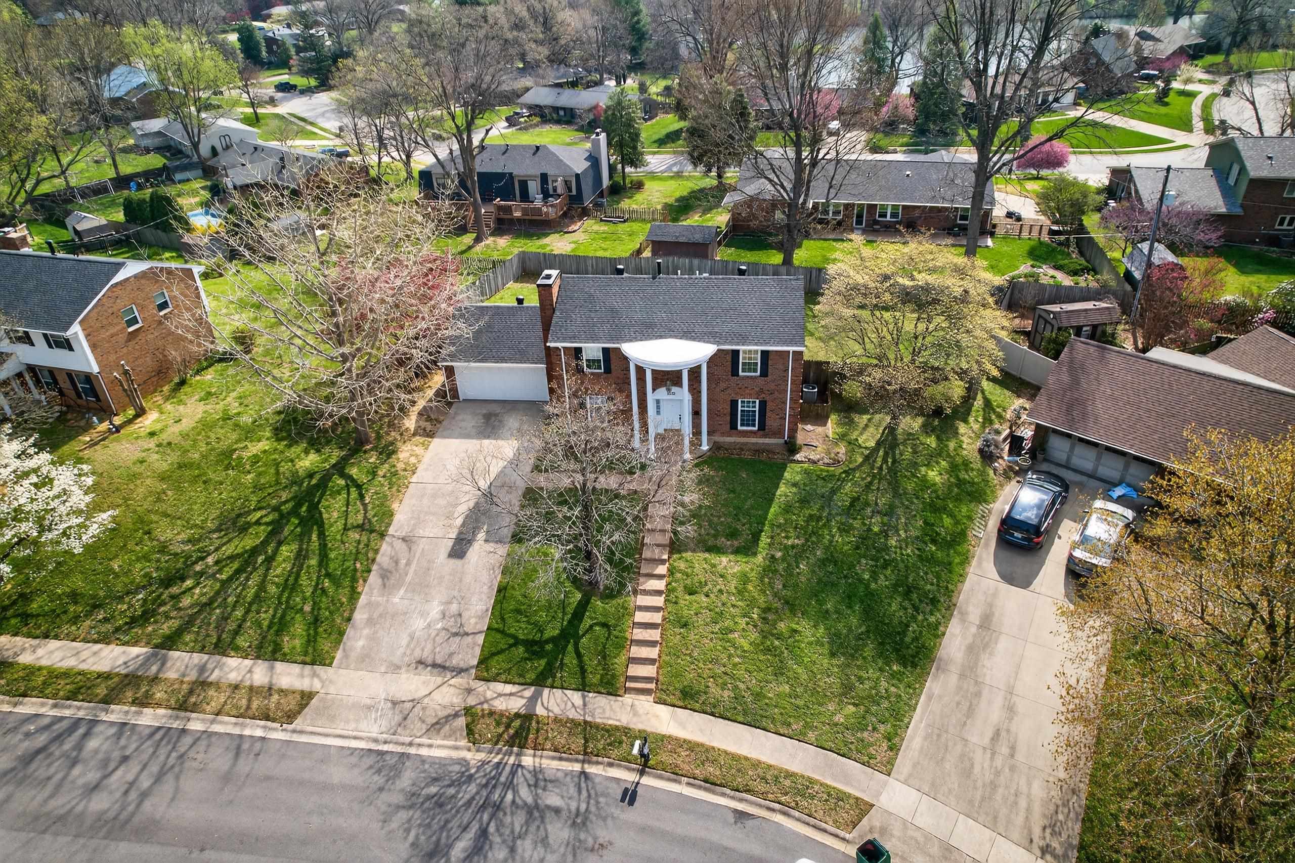 2232 Becklynn Dr, Owensboro, Kentucky 42303, 4 Bedrooms Bedrooms, ,2 BathroomsBathrooms,Single Family Residence,For Sale,Becklynn Dr,94474