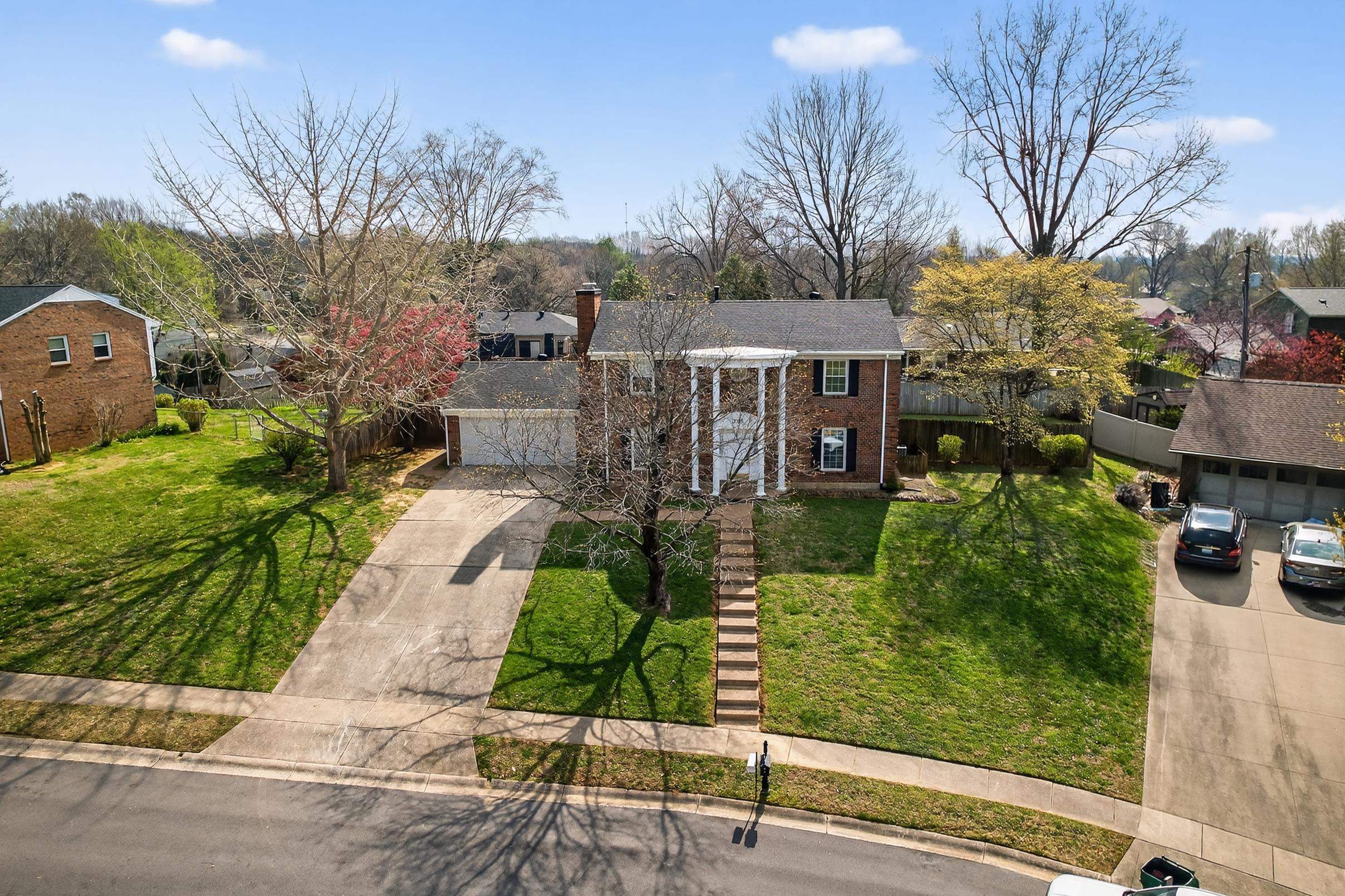 2232 Becklynn Dr, Owensboro, Kentucky 42303, 4 Bedrooms Bedrooms, ,2 BathroomsBathrooms,Single Family Residence,For Sale,Becklynn Dr,94474