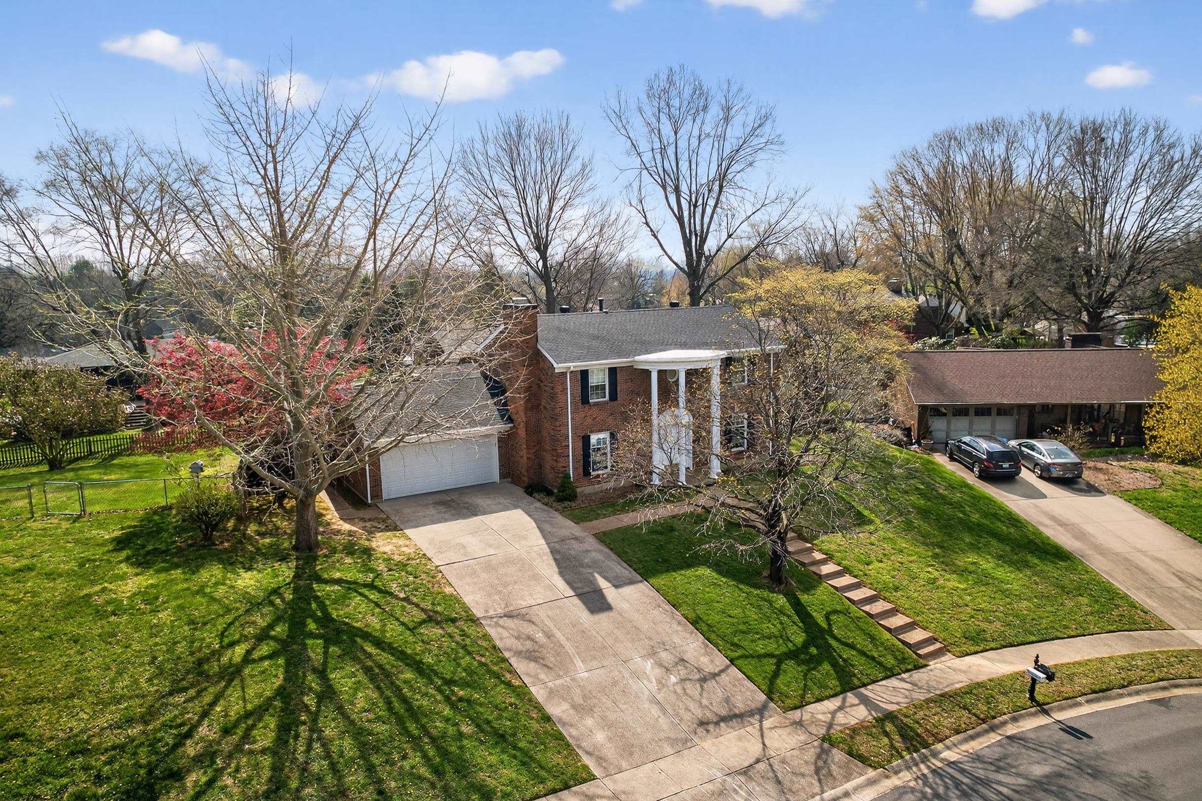 2232 Becklynn Dr, Owensboro, Kentucky 42303, 4 Bedrooms Bedrooms, ,2 BathroomsBathrooms,Single Family Residence,For Sale,Becklynn Dr,94474