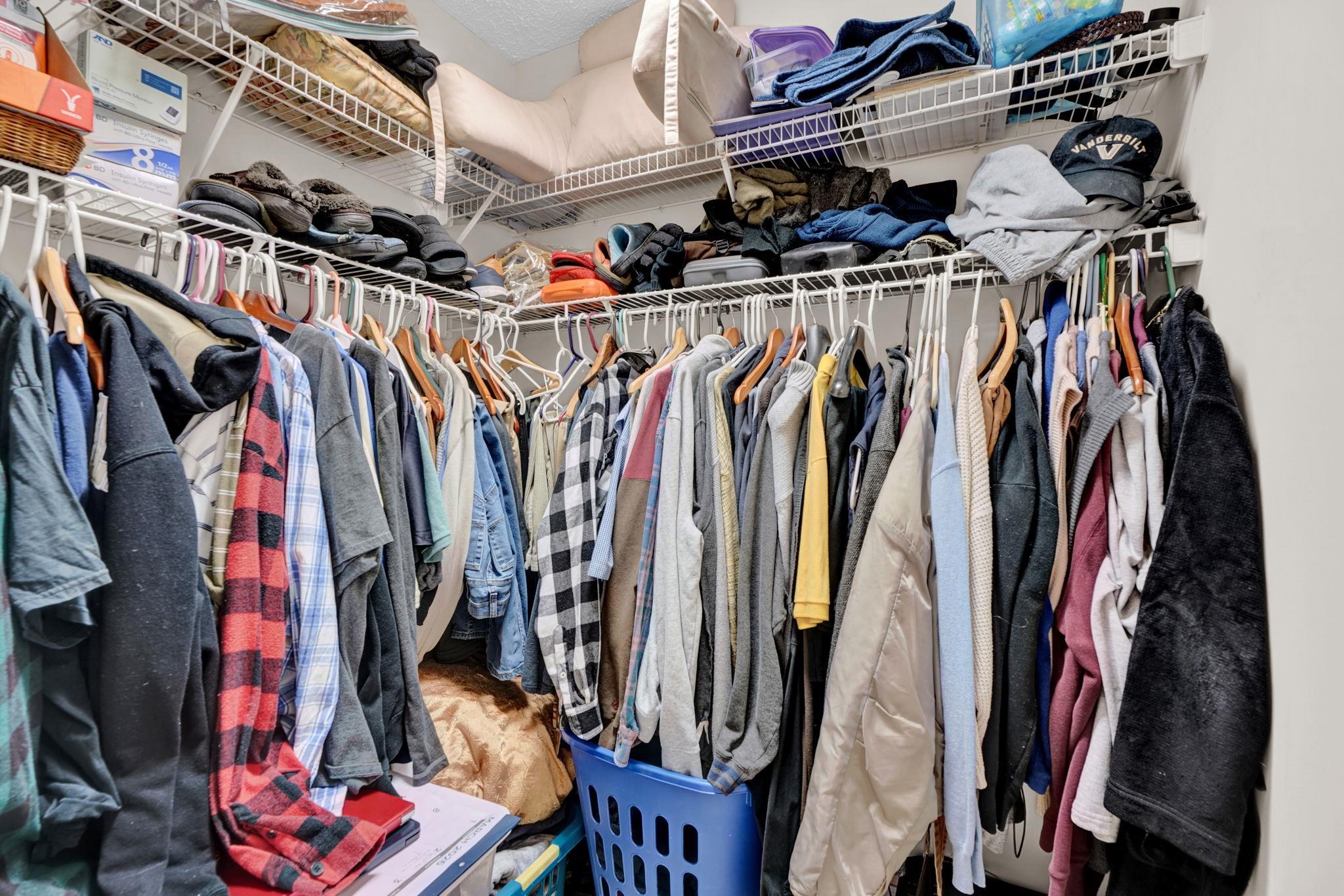 236 Lakewood Dr, Owensboro, Kentucky 42301, 3 Bedrooms Bedrooms, ,2 BathroomsBathrooms,Single Family Residence,For Sale,Lakewood Dr,94476