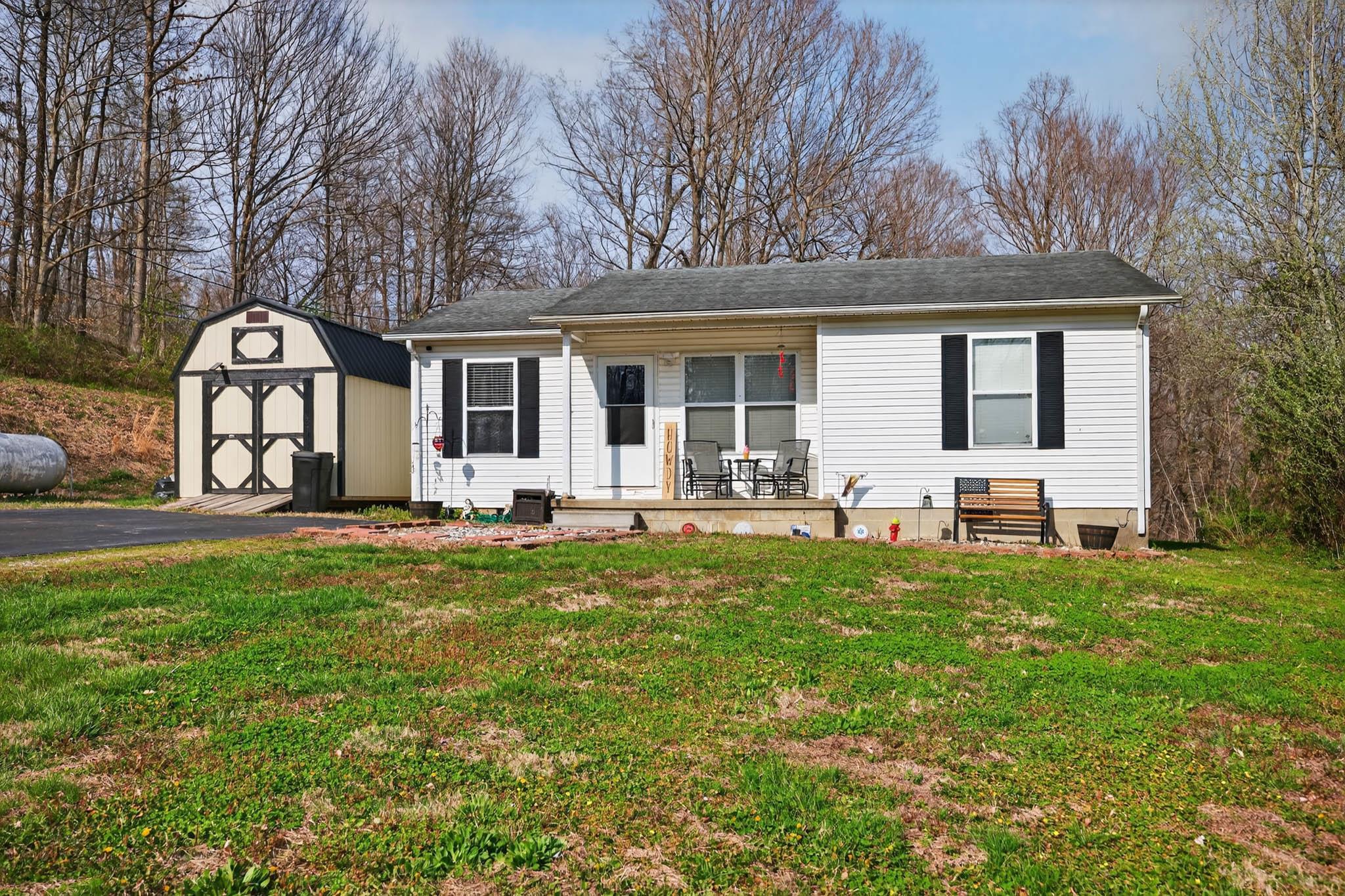 340 State Route 144, Hawesville, Kentucky 42348, 3 Bedrooms Bedrooms, ,1 BathroomBathrooms,Single Family Residence,For Sale,State Route 144,94487