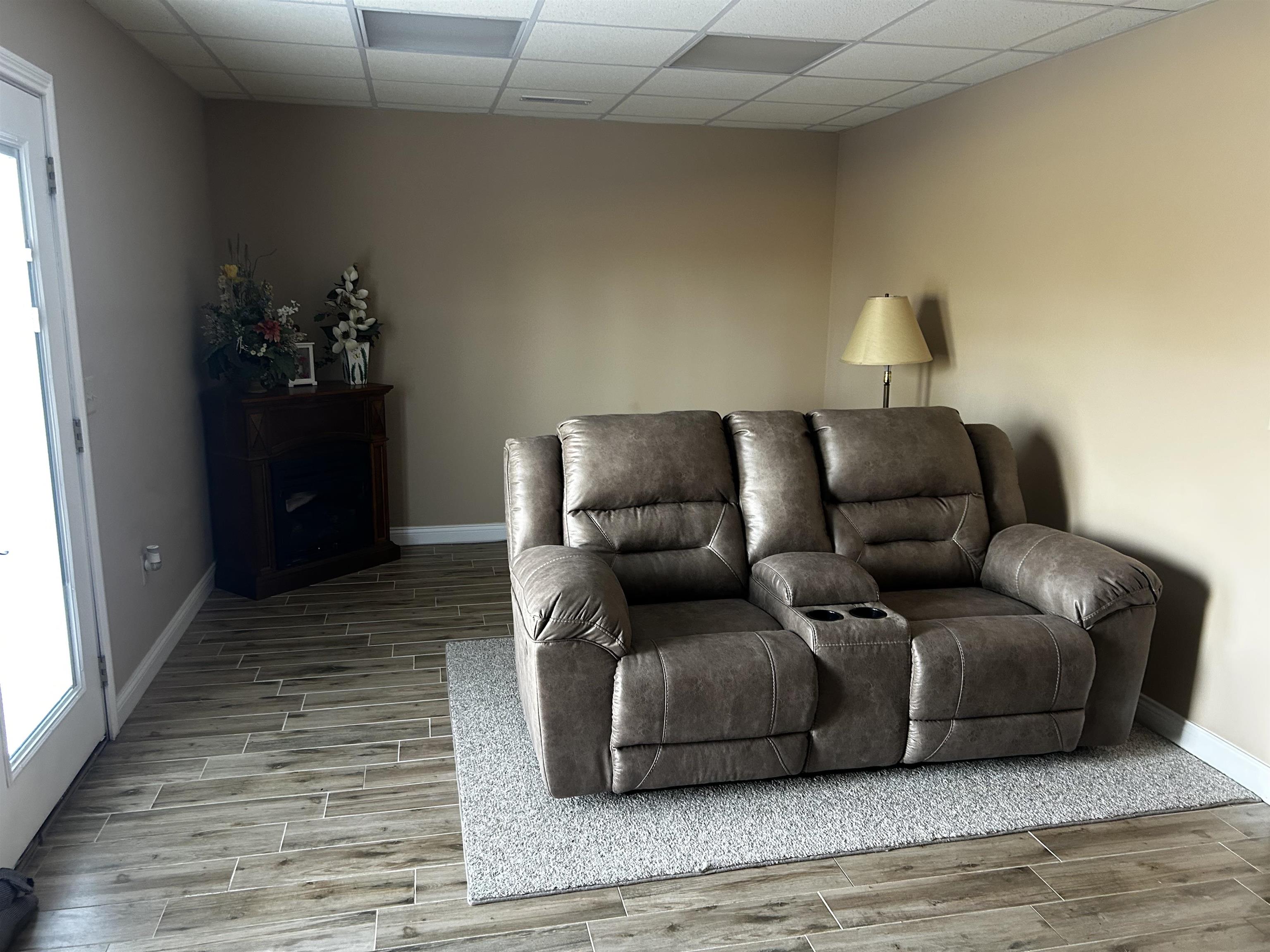 50 Jackson Lane, Beaver Dam, Kentucky 42320, 3 Bedrooms Bedrooms, ,2 BathroomsBathrooms,Farm,For Sale,Jackson Lane,94494