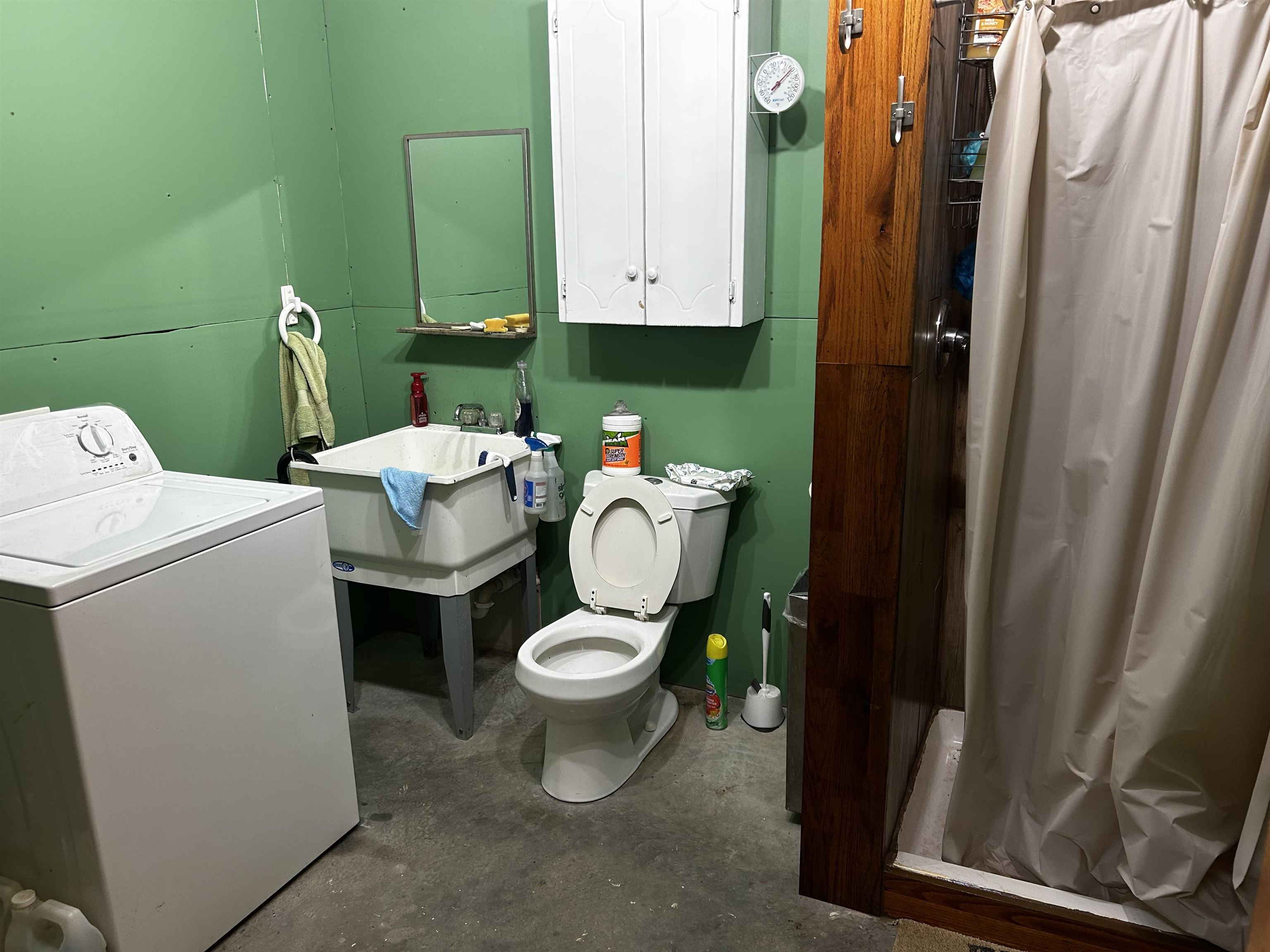 50 Jackson Lane, Beaver Dam, Kentucky 42320, 3 Bedrooms Bedrooms, ,2 BathroomsBathrooms,Farm,For Sale,Jackson Lane,94494