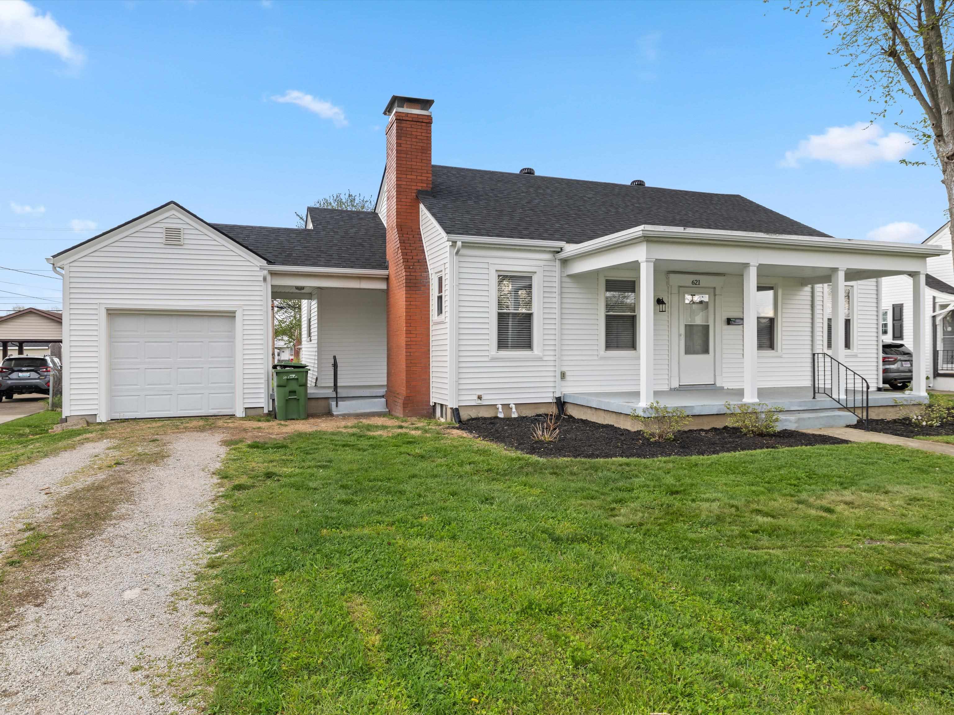 621 24th, Owensboro, Kentucky 42303, 3 Bedrooms Bedrooms, ,1 BathroomBathrooms,Single Family Residence,For Sale,24th,94495