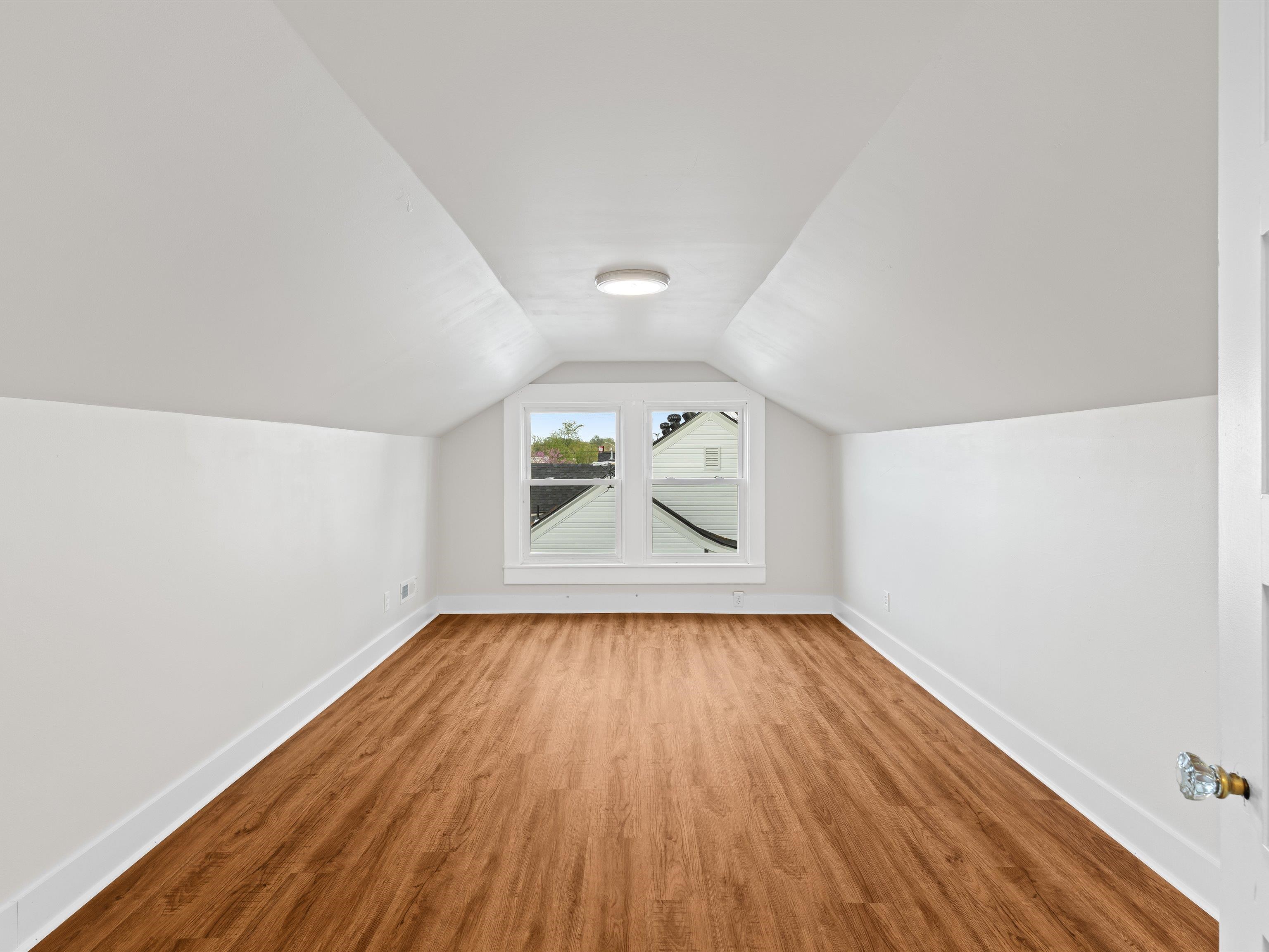 621 24th, Owensboro, Kentucky 42303, 3 Bedrooms Bedrooms, ,1 BathroomBathrooms,Single Family Residence,For Sale,24th,94495