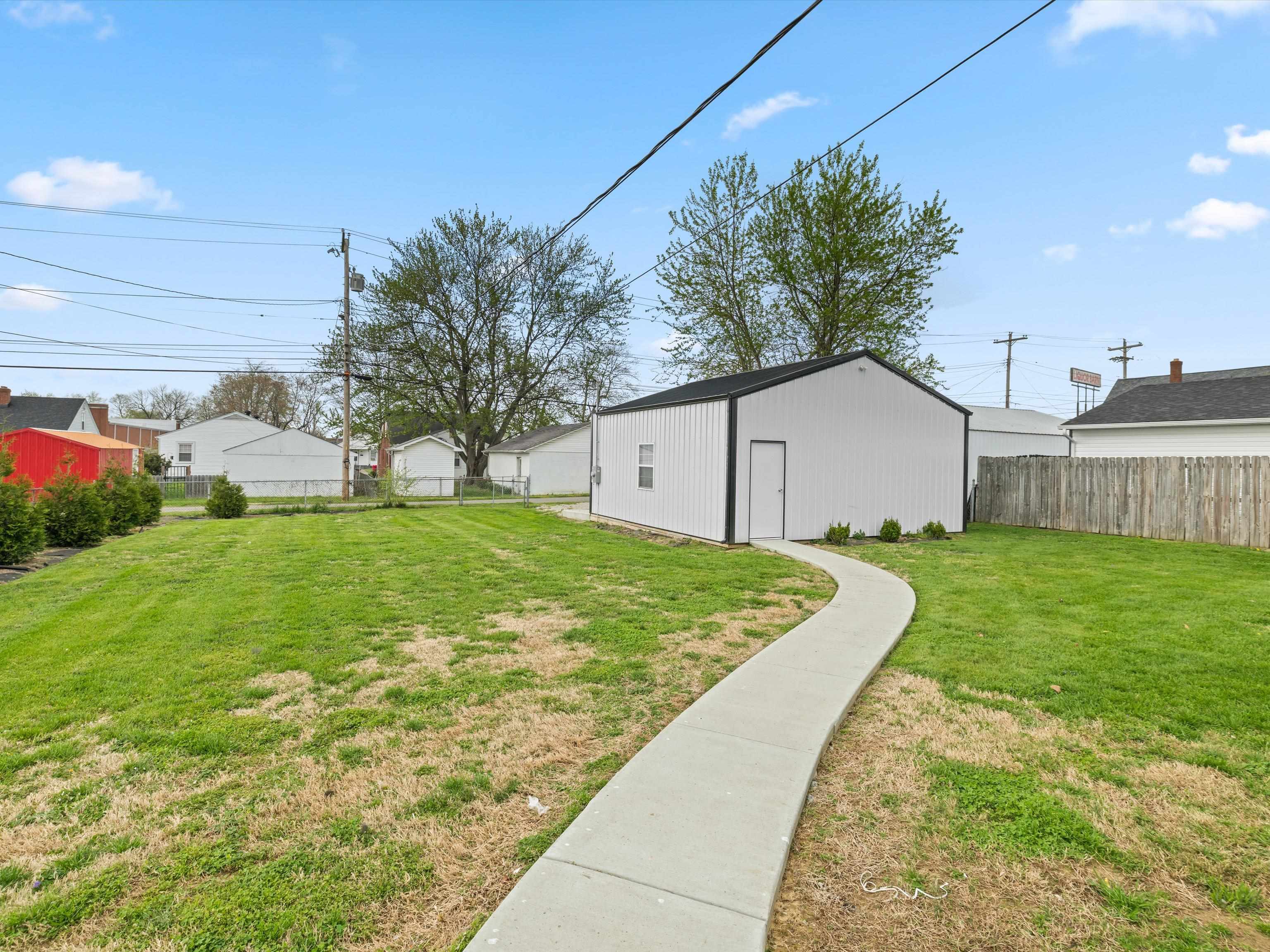 621 24th, Owensboro, Kentucky 42303, 3 Bedrooms Bedrooms, ,1 BathroomBathrooms,Single Family Residence,For Sale,24th,94495