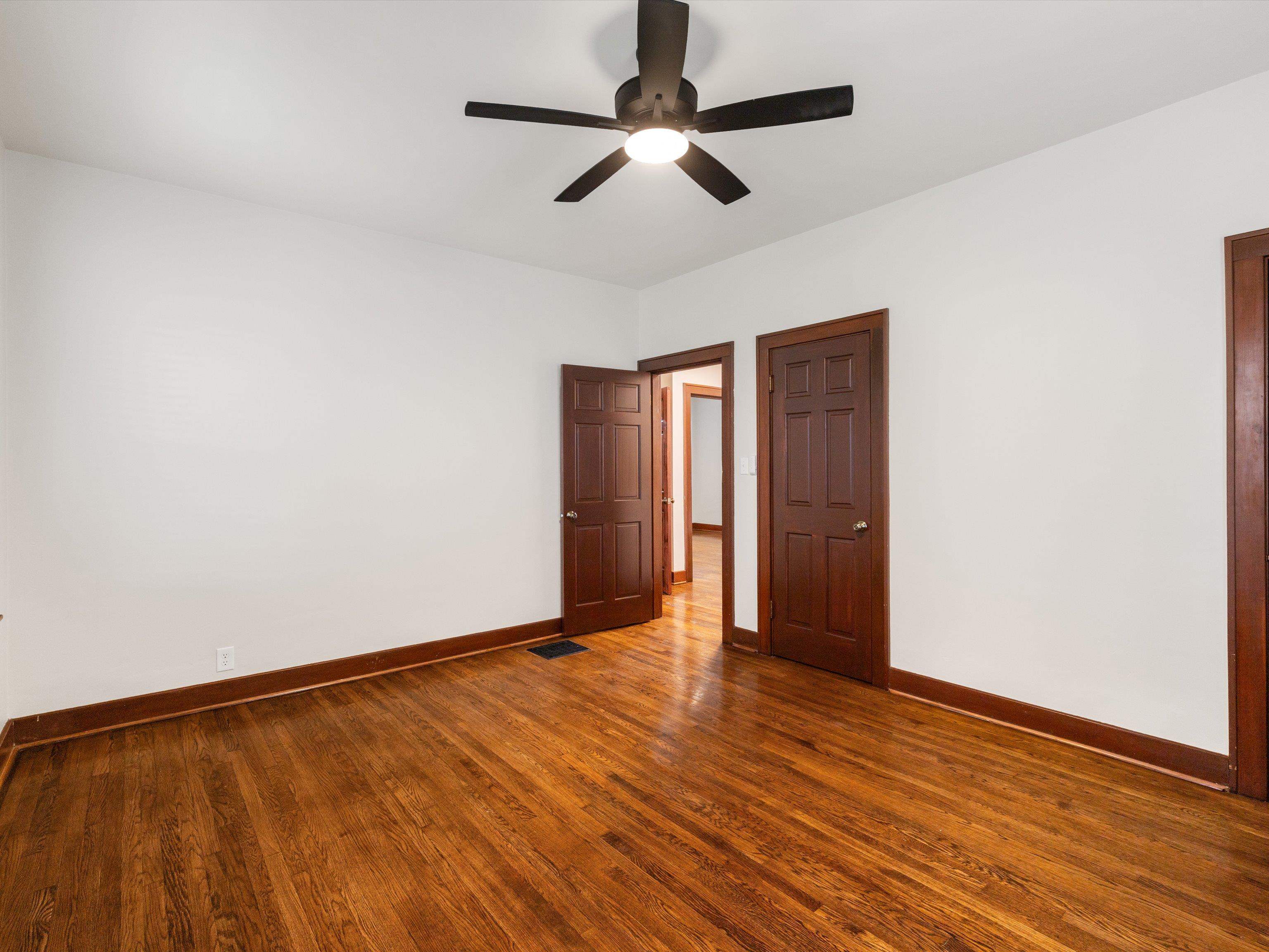 621 24th, Owensboro, Kentucky 42303, 3 Bedrooms Bedrooms, ,1 BathroomBathrooms,Single Family Residence,For Sale,24th,94495