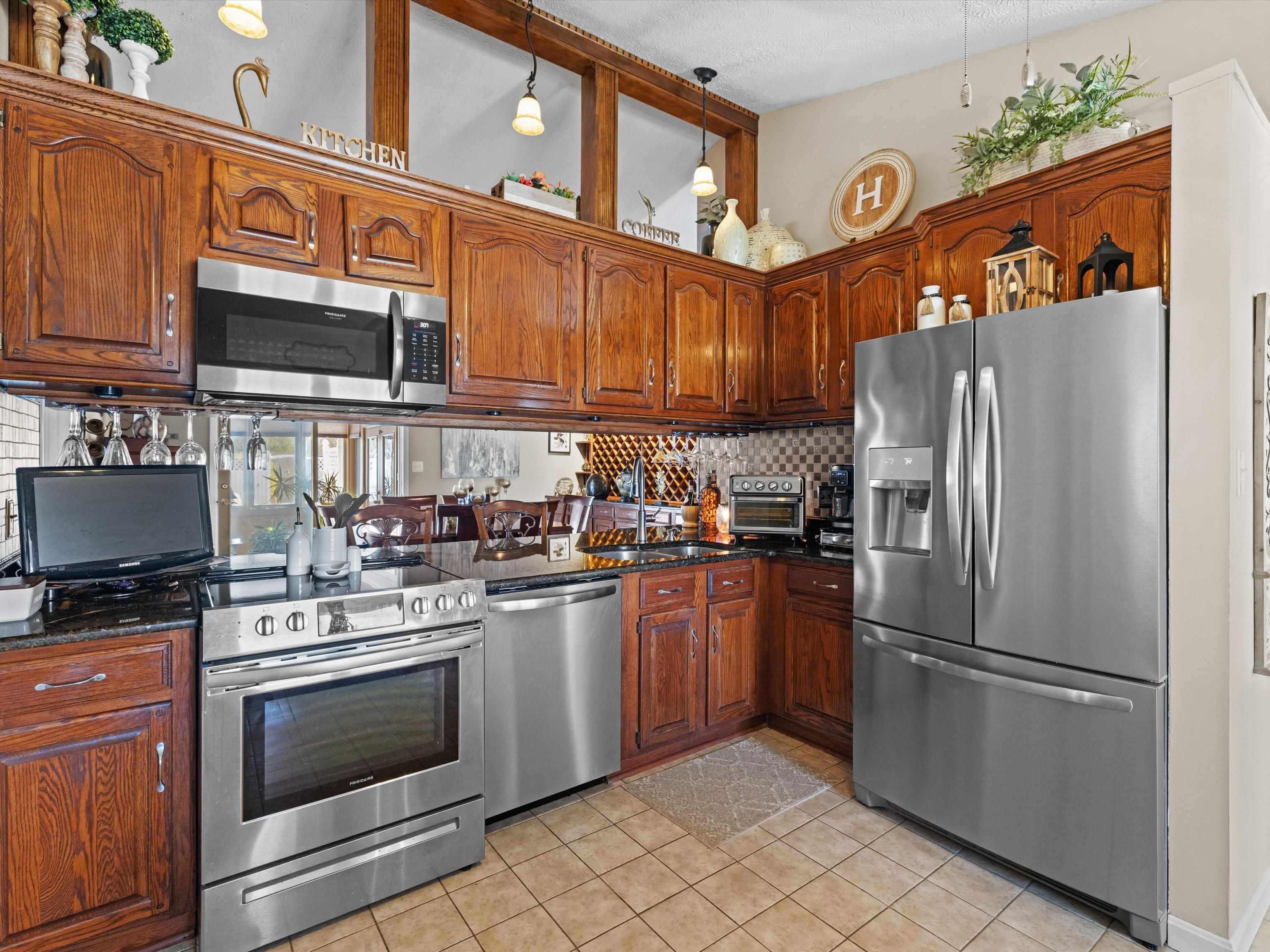 3136 Bold Venture Drive, Owensboro, Kentucky 42303, 3 Bedrooms Bedrooms, ,2 BathroomsBathrooms,Single Family Residence,For Sale,Bold Venture Drive,94496