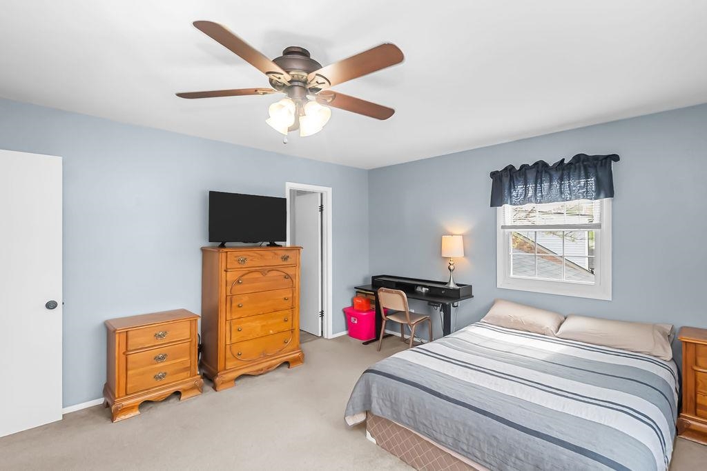 2215 Citation Ave, Owensboro, Kentucky 42301, 4 Bedrooms Bedrooms, ,2 BathroomsBathrooms,Single Family Residence,For Sale,Citation Ave,94497