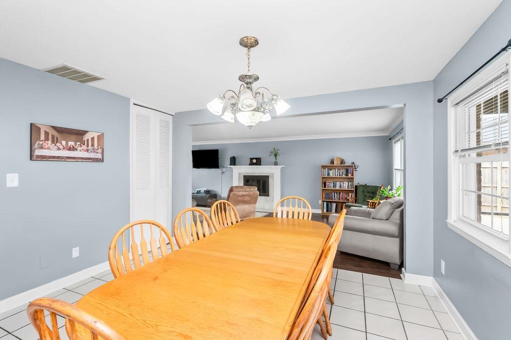 2215 Citation Ave, Owensboro, Kentucky 42301, 4 Bedrooms Bedrooms, ,2 BathroomsBathrooms,Single Family Residence,For Sale,Citation Ave,94497