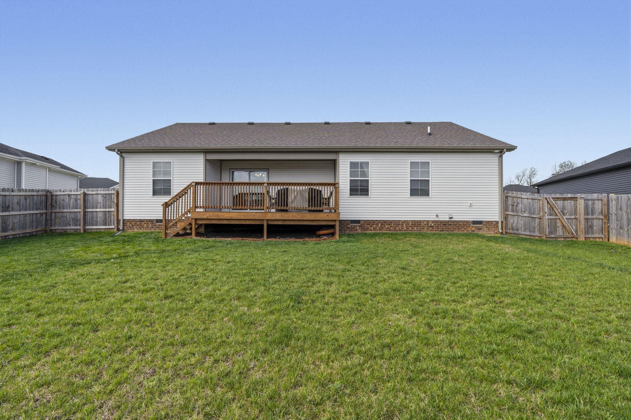 3064 Larado, Bowling Green, Kentucky 42101, 3 Bedrooms Bedrooms, ,2 BathroomsBathrooms,Single Family Residence,For Sale,Larado,94505