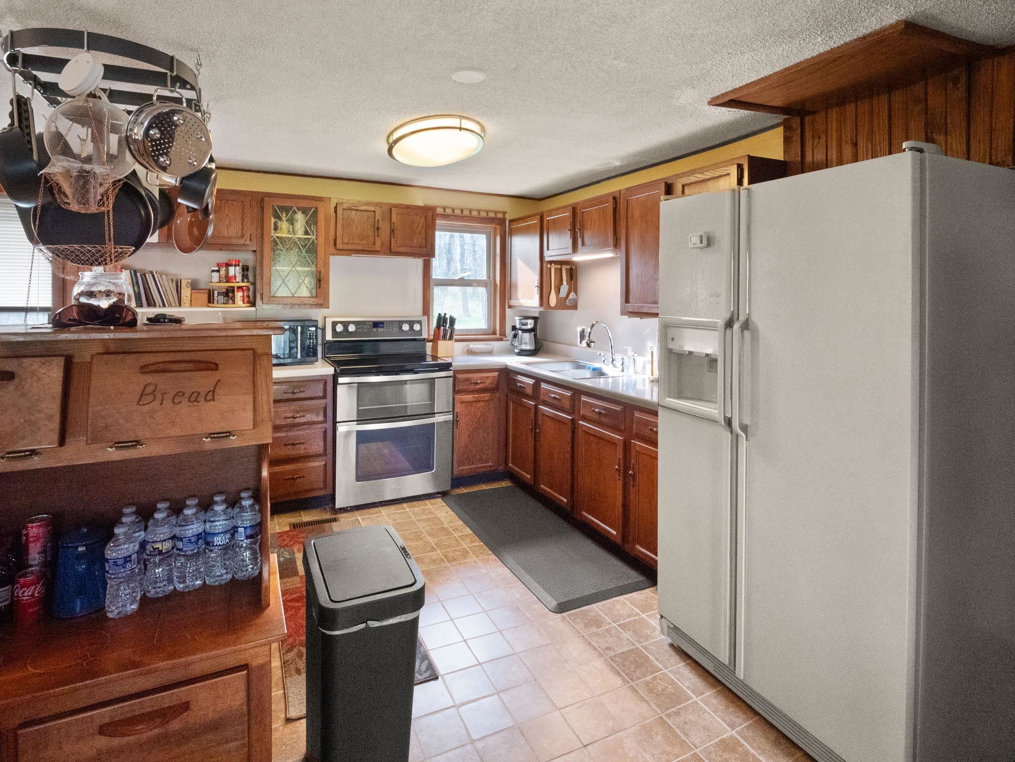 2367 Salem St, Olaton, Kentucky 42361, 2 Bedrooms Bedrooms, ,1 BathroomBathrooms,Single Family Residence,For Sale,Salem St,94507