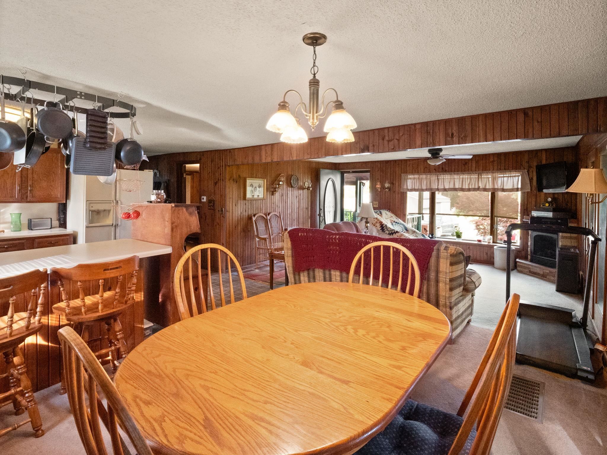 2367 Salem St, Olaton, Kentucky 42361, 2 Bedrooms Bedrooms, ,1 BathroomBathrooms,Single Family Residence,For Sale,Salem St,94507