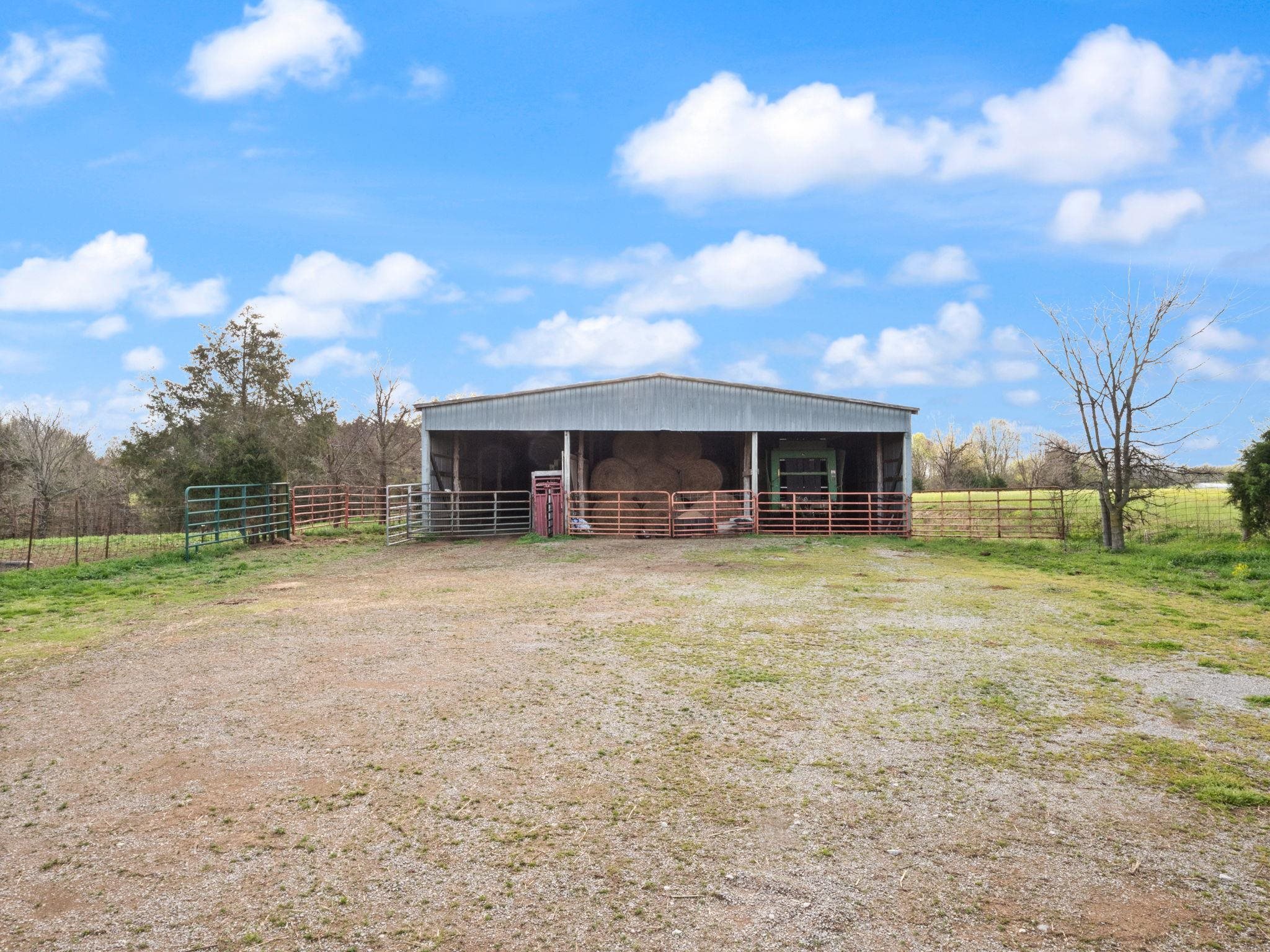 2367 Salem St, Olaton, Kentucky 42361, 2 Bedrooms Bedrooms, ,1 BathroomBathrooms,Single Family Residence,For Sale,Salem St,94507