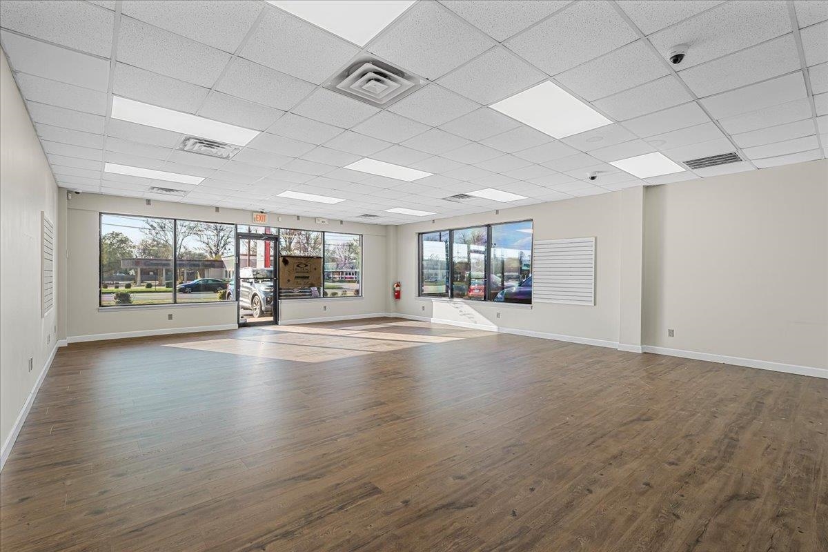3601 Frederica St. Unit 8, Owensboro, Kentucky 42301, ,Retail,For Sale,Frederica St. Unit 8,94509