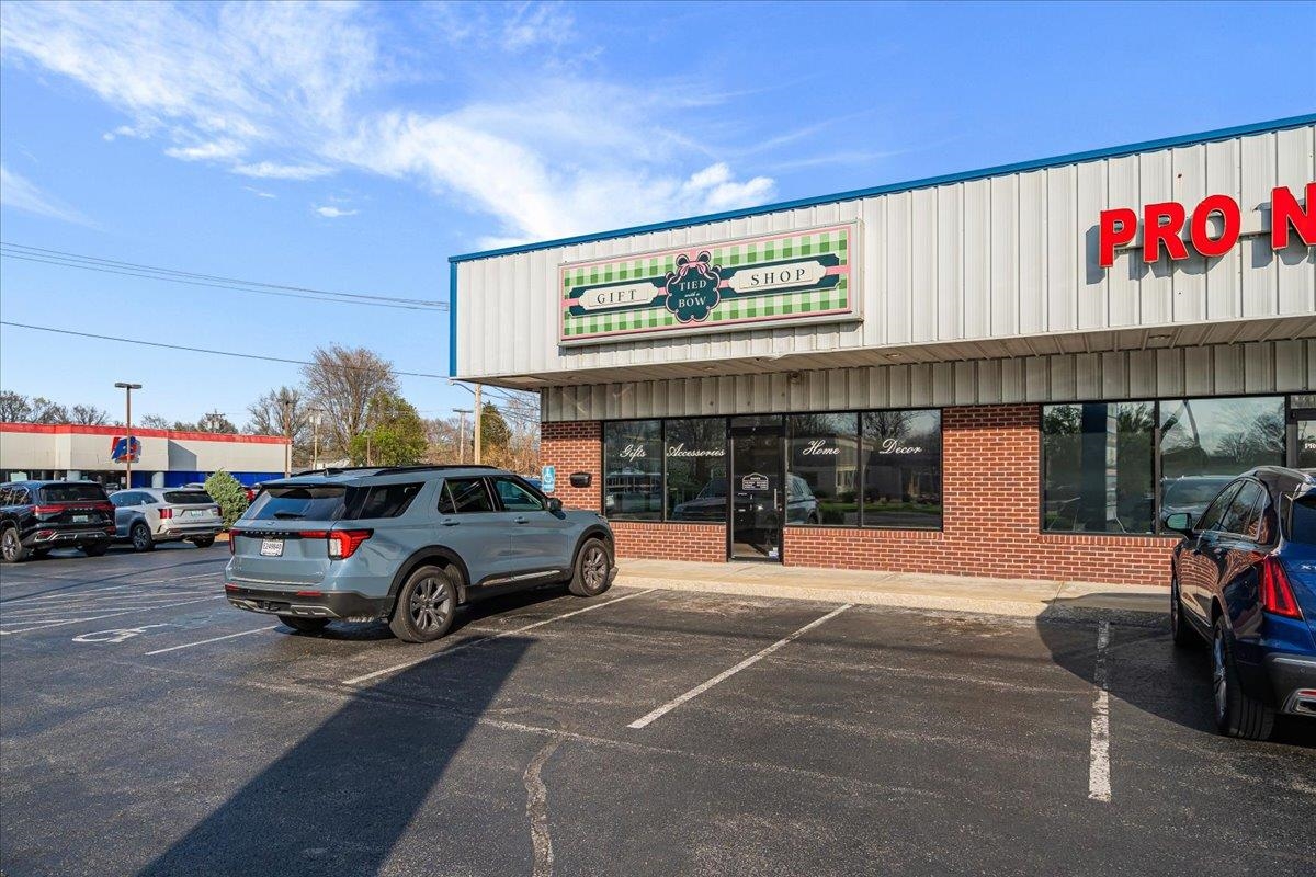 3601 Frederica St. Unit 8, Owensboro, Kentucky 42301, ,Retail,For Sale,Frederica St. Unit 8,94509