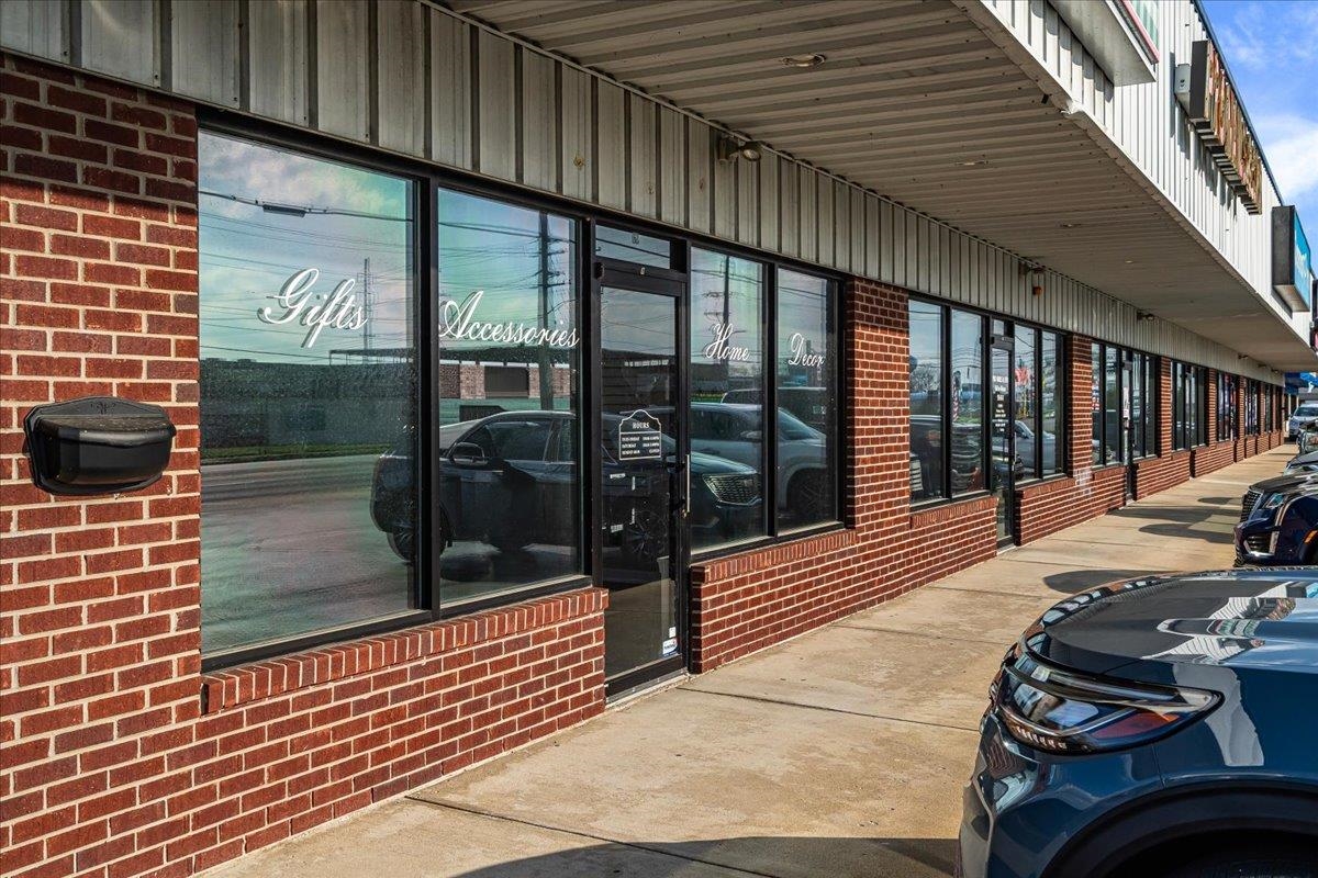 3601 Frederica St. Unit 8, Owensboro, Kentucky 42301, ,Retail,For Sale,Frederica St. Unit 8,94509