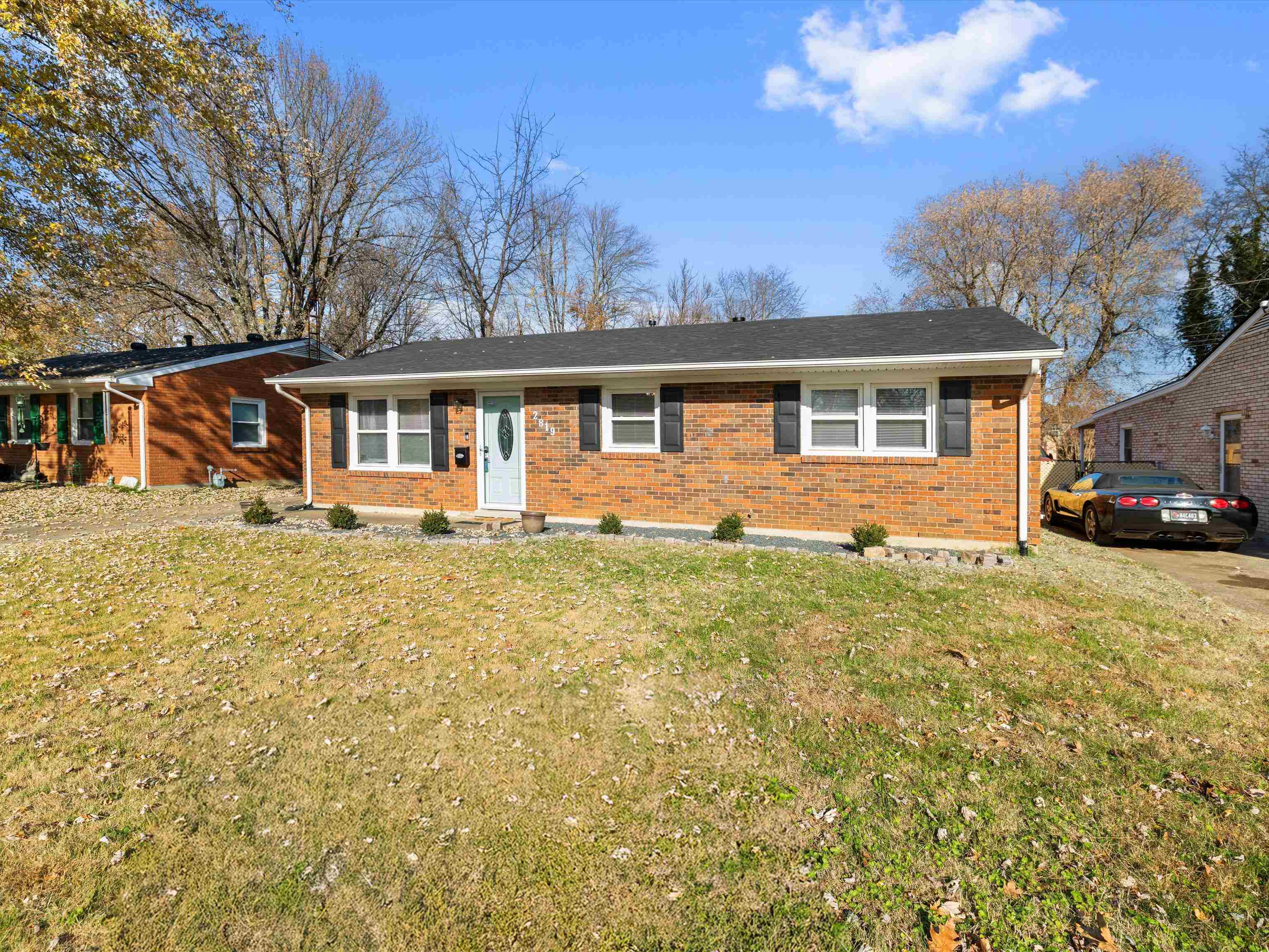 2819 Strawbridge Place, Owensboro, Kentucky 42303, 3 Bedrooms Bedrooms, ,1 BathroomBathrooms,Single Family Residence,For Sale,Strawbridge Place,94512