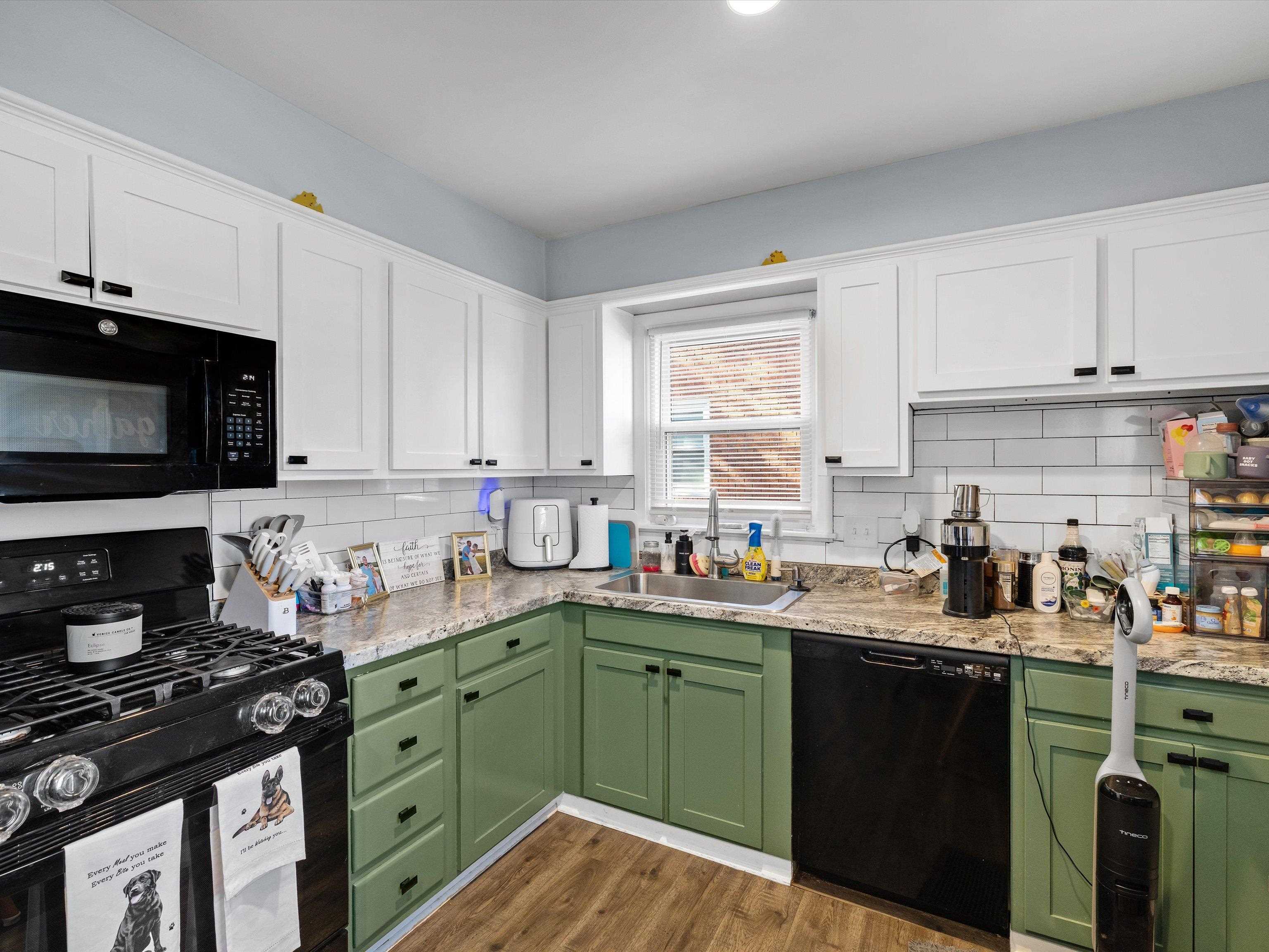 2819 Strawbridge Place, Owensboro, Kentucky 42303, 3 Bedrooms Bedrooms, ,1 BathroomBathrooms,Single Family Residence,For Sale,Strawbridge Place,94512