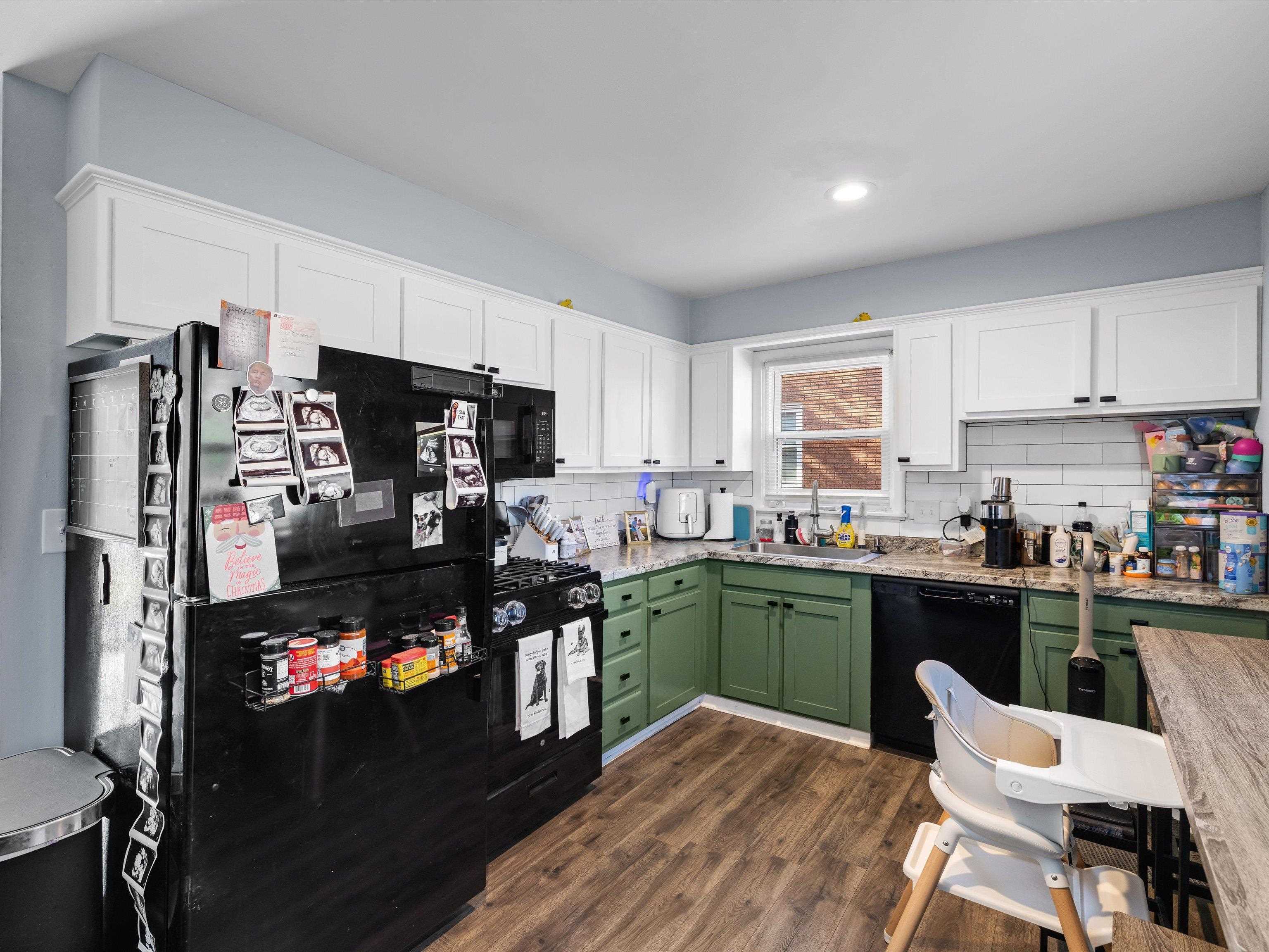 2819 Strawbridge Place, Owensboro, Kentucky 42303, 3 Bedrooms Bedrooms, ,1 BathroomBathrooms,Single Family Residence,For Sale,Strawbridge Place,94512