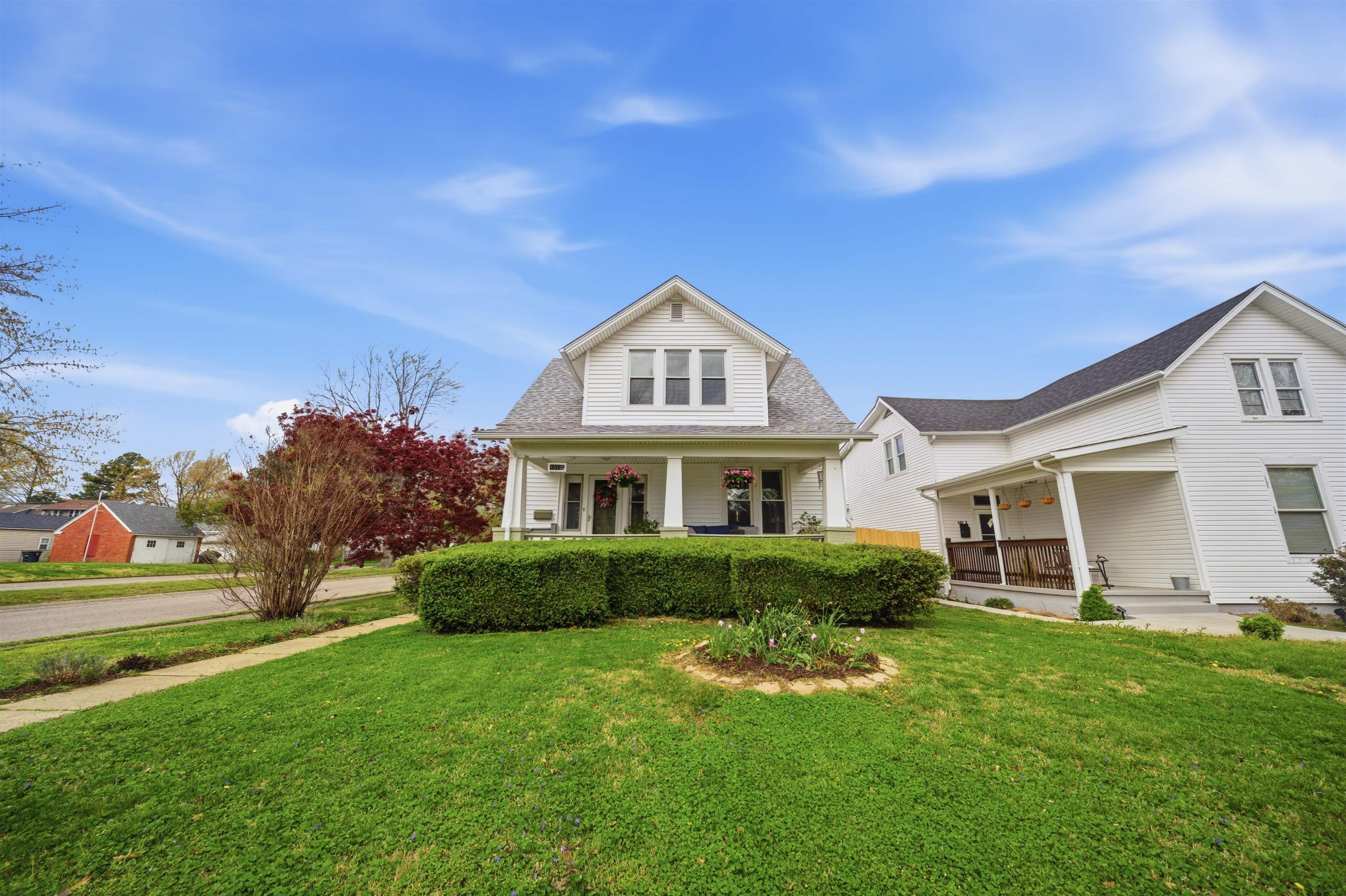 103 22nd Street, Owensboro, Kentucky 42303, 3 Bedrooms Bedrooms, ,2 BathroomsBathrooms,Single Family Residence,For Sale,22nd Street,94513