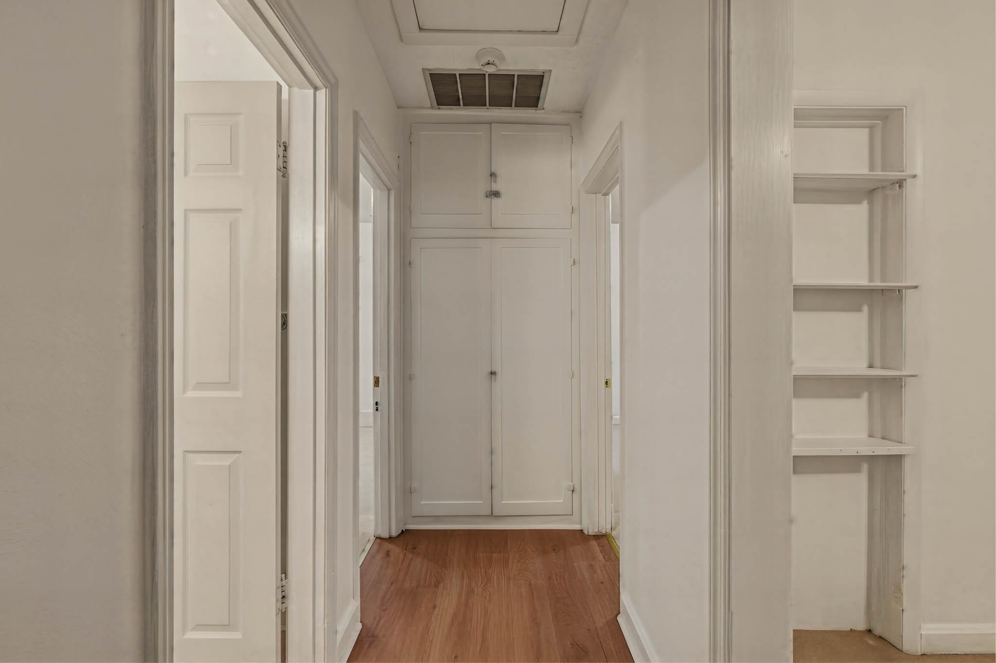 2605 Daviess St, Owensboro, Kentucky 42303, 2 Bedrooms Bedrooms, ,1 BathroomBathrooms,Single Family Residence,For Sale,Daviess St,94514