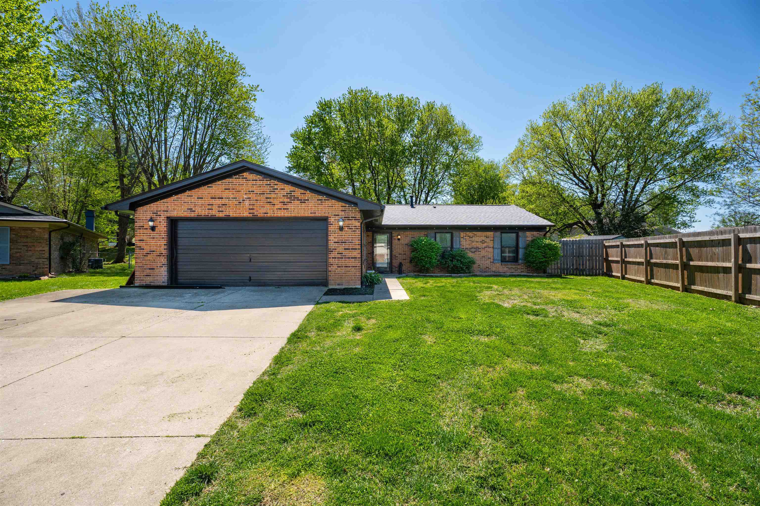 3330 Majestic Prince Dr., Owensboro, Kentucky 42303, 4 Bedrooms Bedrooms, ,2 BathroomsBathrooms,Single Family Residence,For Sale,Majestic Prince Dr.,94515