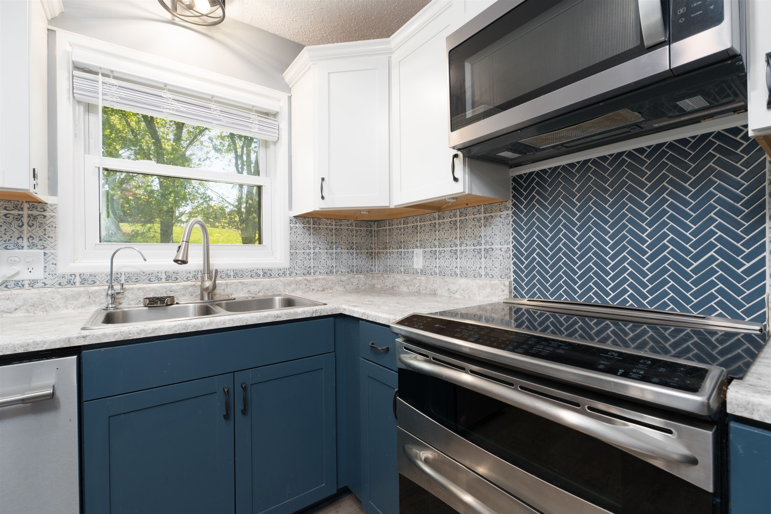 3330 Majestic Prince Dr., Owensboro, Kentucky 42303, 4 Bedrooms Bedrooms, ,2 BathroomsBathrooms,Single Family Residence,For Sale,Majestic Prince Dr.,94515