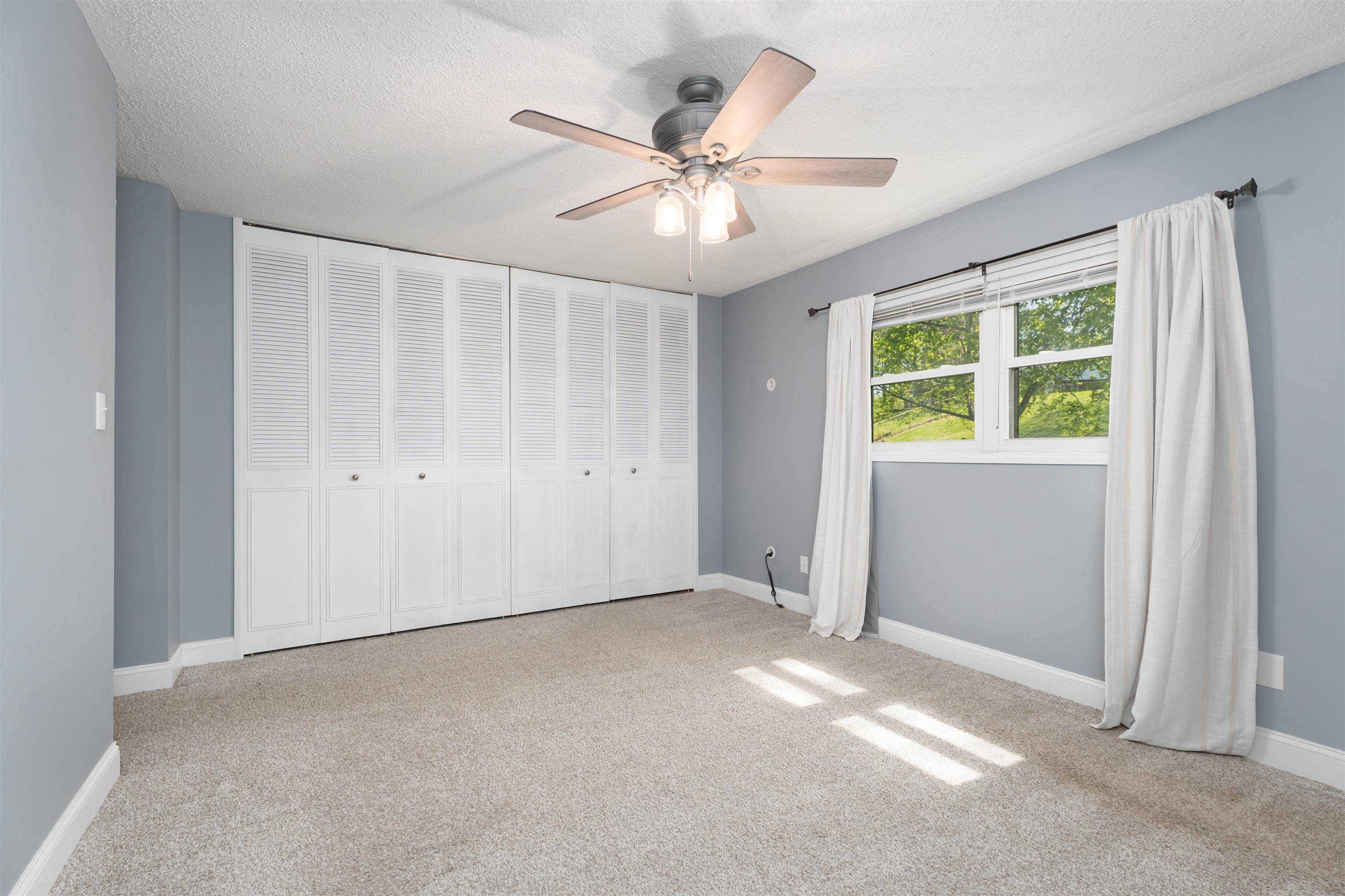 3330 Majestic Prince Dr., Owensboro, Kentucky 42303, 4 Bedrooms Bedrooms, ,2 BathroomsBathrooms,Single Family Residence,For Sale,Majestic Prince Dr.,94515