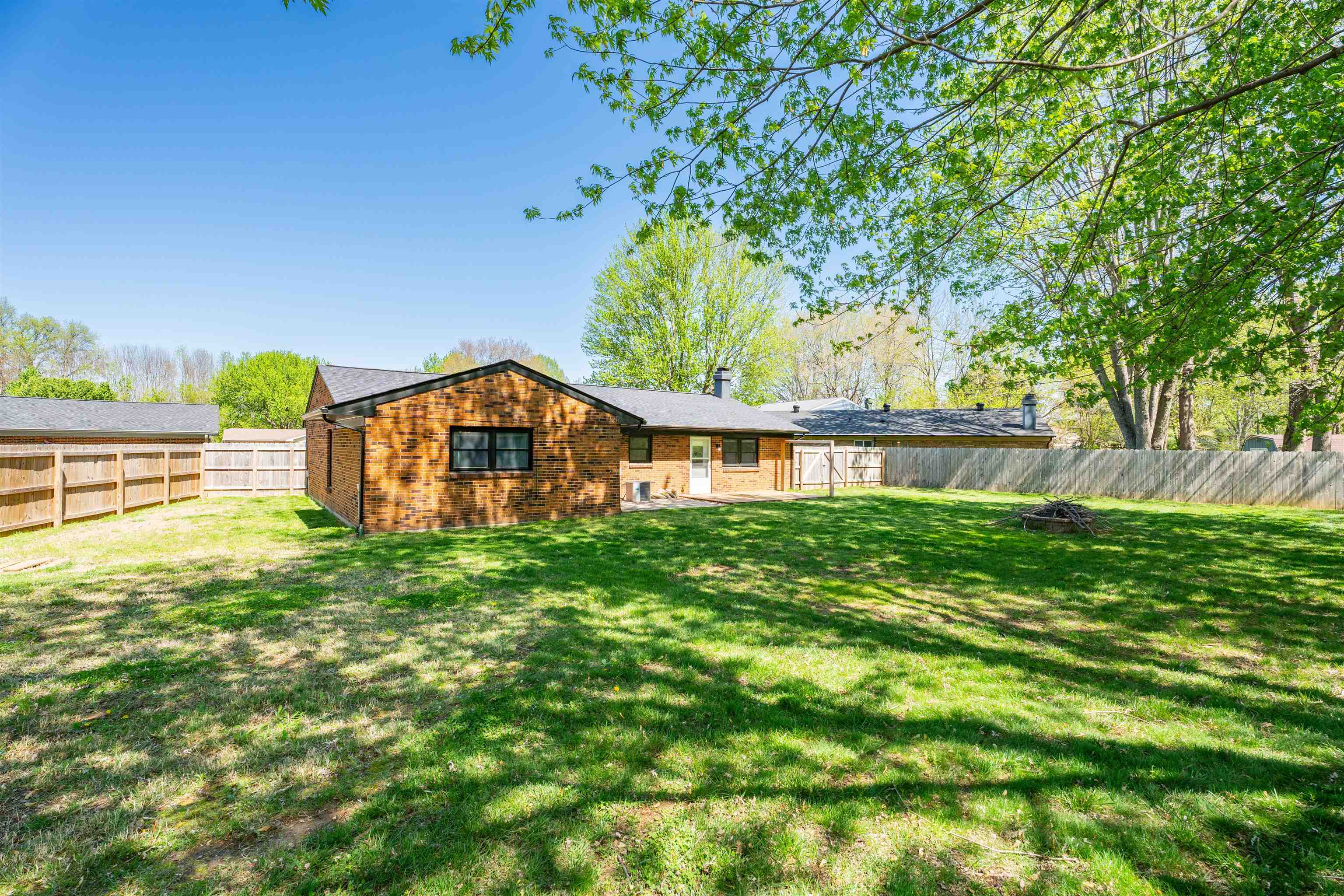 3330 Majestic Prince Dr., Owensboro, Kentucky 42303, 4 Bedrooms Bedrooms, ,2 BathroomsBathrooms,Single Family Residence,For Sale,Majestic Prince Dr.,94515