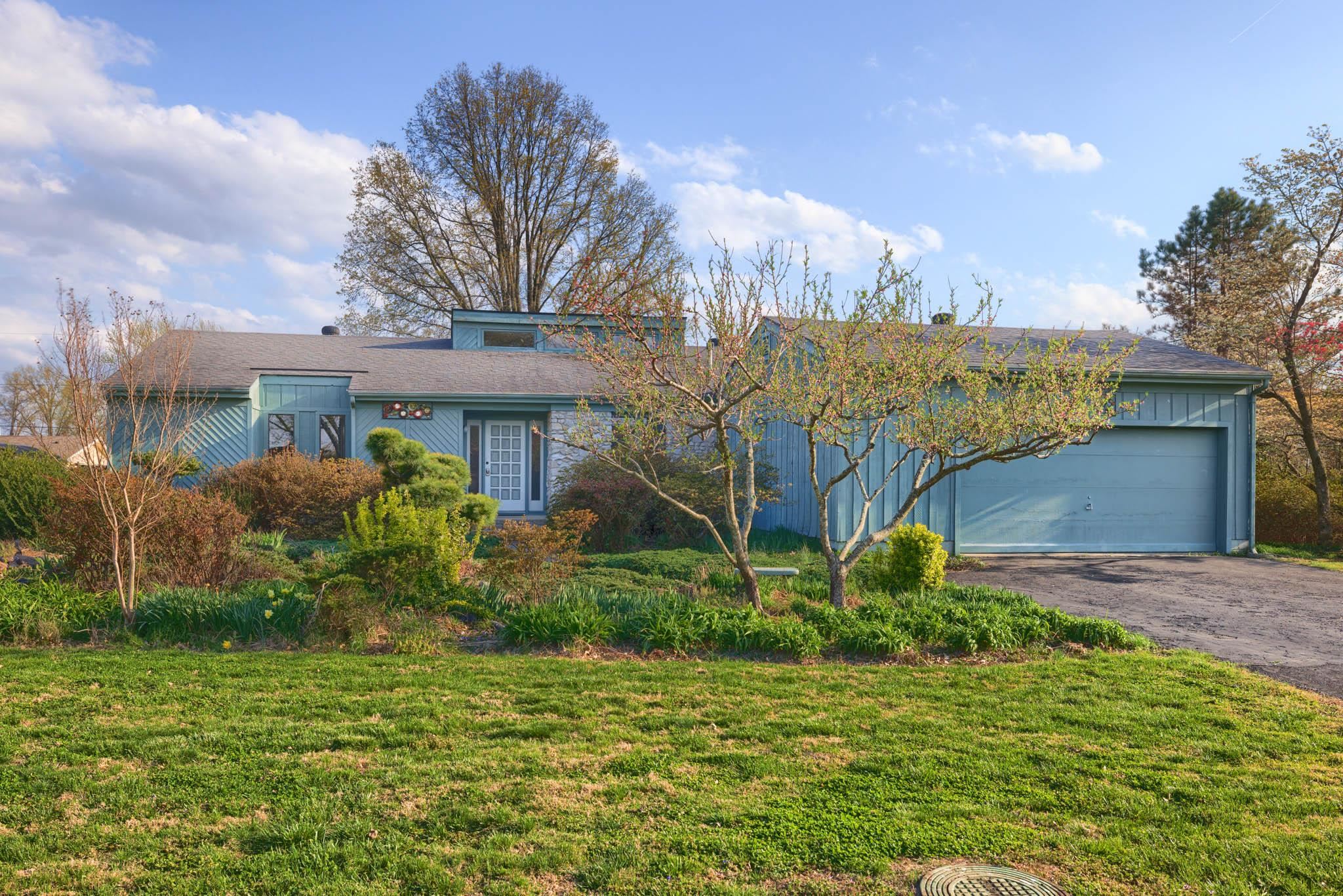 1515 Riverview Drive, Lewisport, Kentucky 42351, 3 Bedrooms Bedrooms, ,2 BathroomsBathrooms,Single Family Residence,For Sale,Riverview Drive,94517