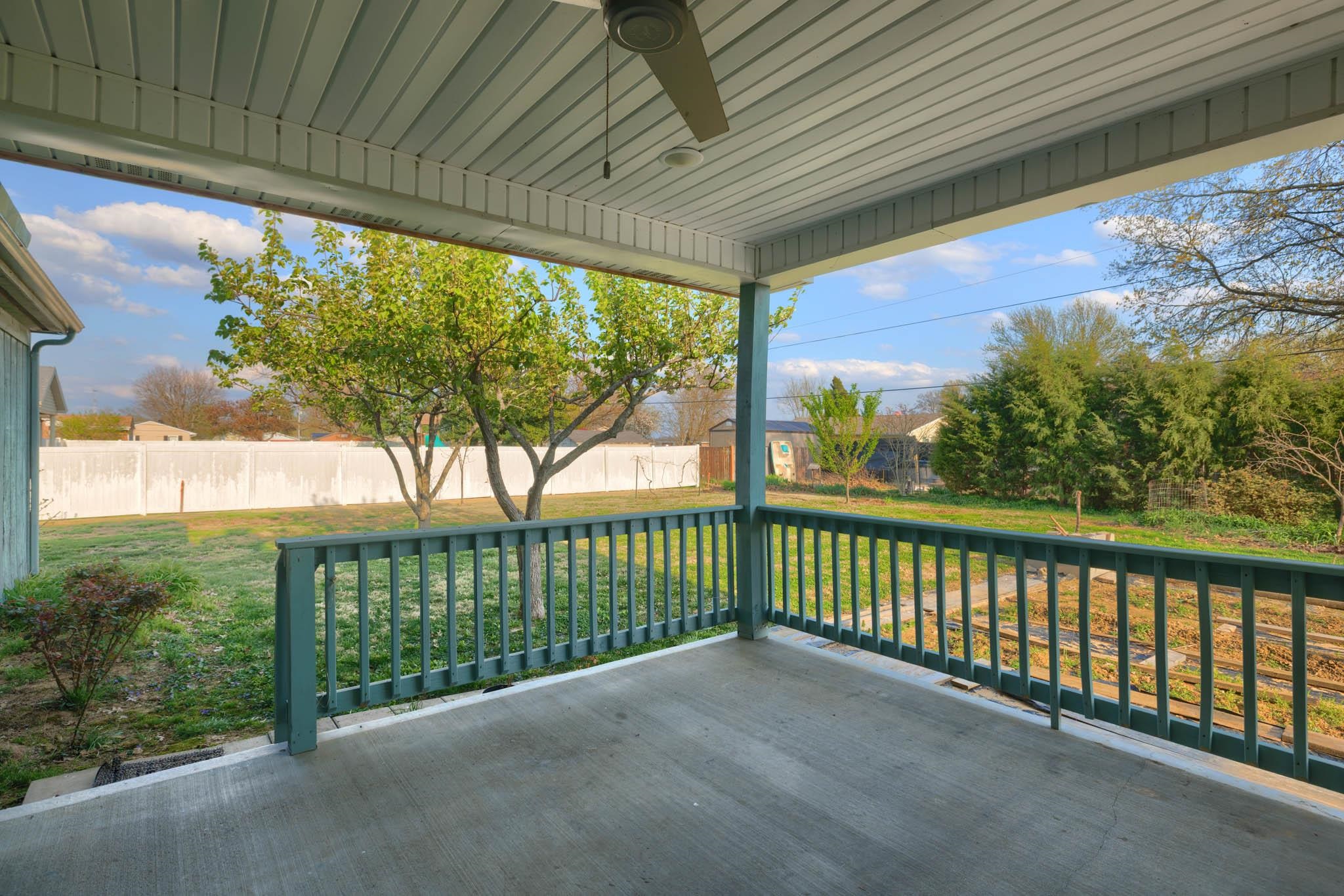 1515 Riverview Drive, Lewisport, Kentucky 42351, 3 Bedrooms Bedrooms, ,2 BathroomsBathrooms,Single Family Residence,For Sale,Riverview Drive,94517