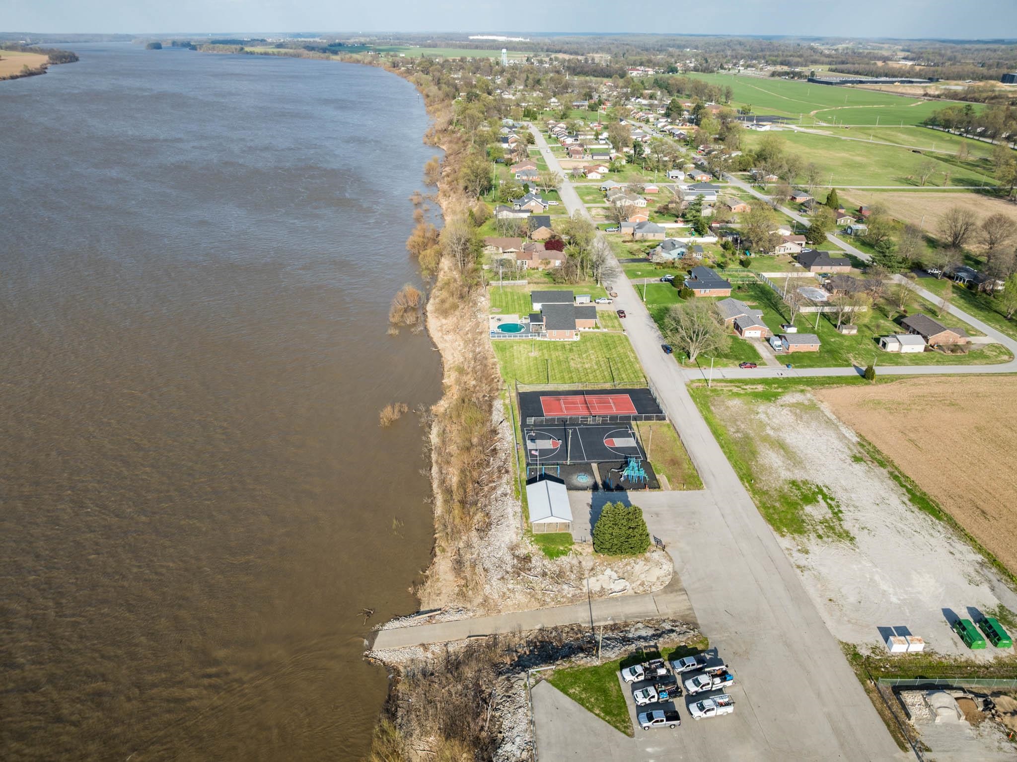 1515 Riverview Drive, Lewisport, Kentucky 42351, 3 Bedrooms Bedrooms, ,2 BathroomsBathrooms,Single Family Residence,For Sale,Riverview Drive,94517