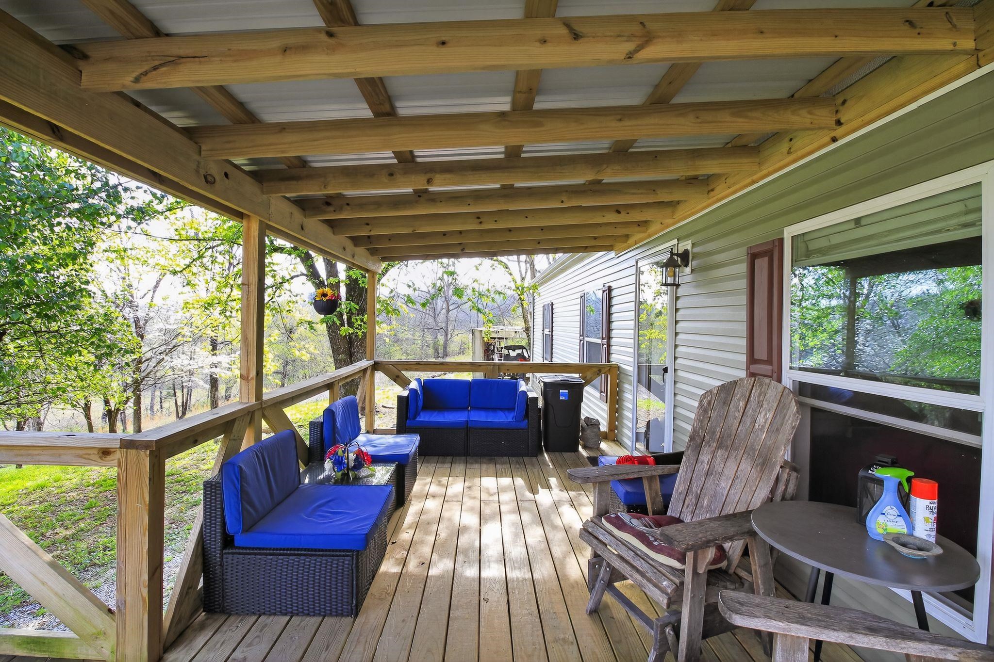 4138 Bowling Green Road, Caneyville, Kentucky 42721, 4 Bedrooms Bedrooms, ,2 BathroomsBathrooms,Single Family Residence,For Sale,Bowling Green Road,94519