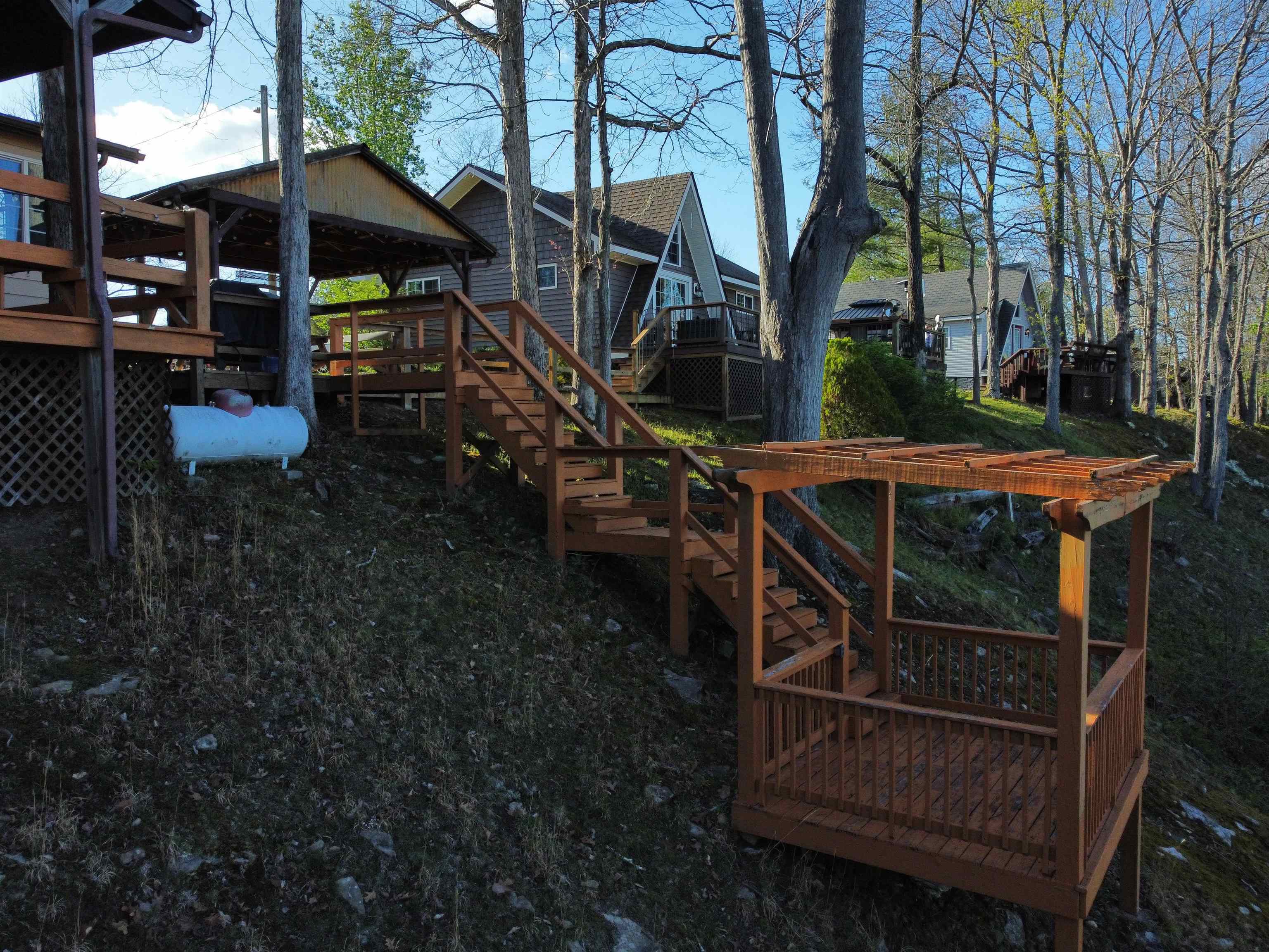 1129 Indian Ridge Road, Falls of Rough, Kentucky 40119, 2 Bedrooms Bedrooms, ,2 BathroomsBathrooms,Single Family Residence,For Sale,Indian Ridge Road,94520