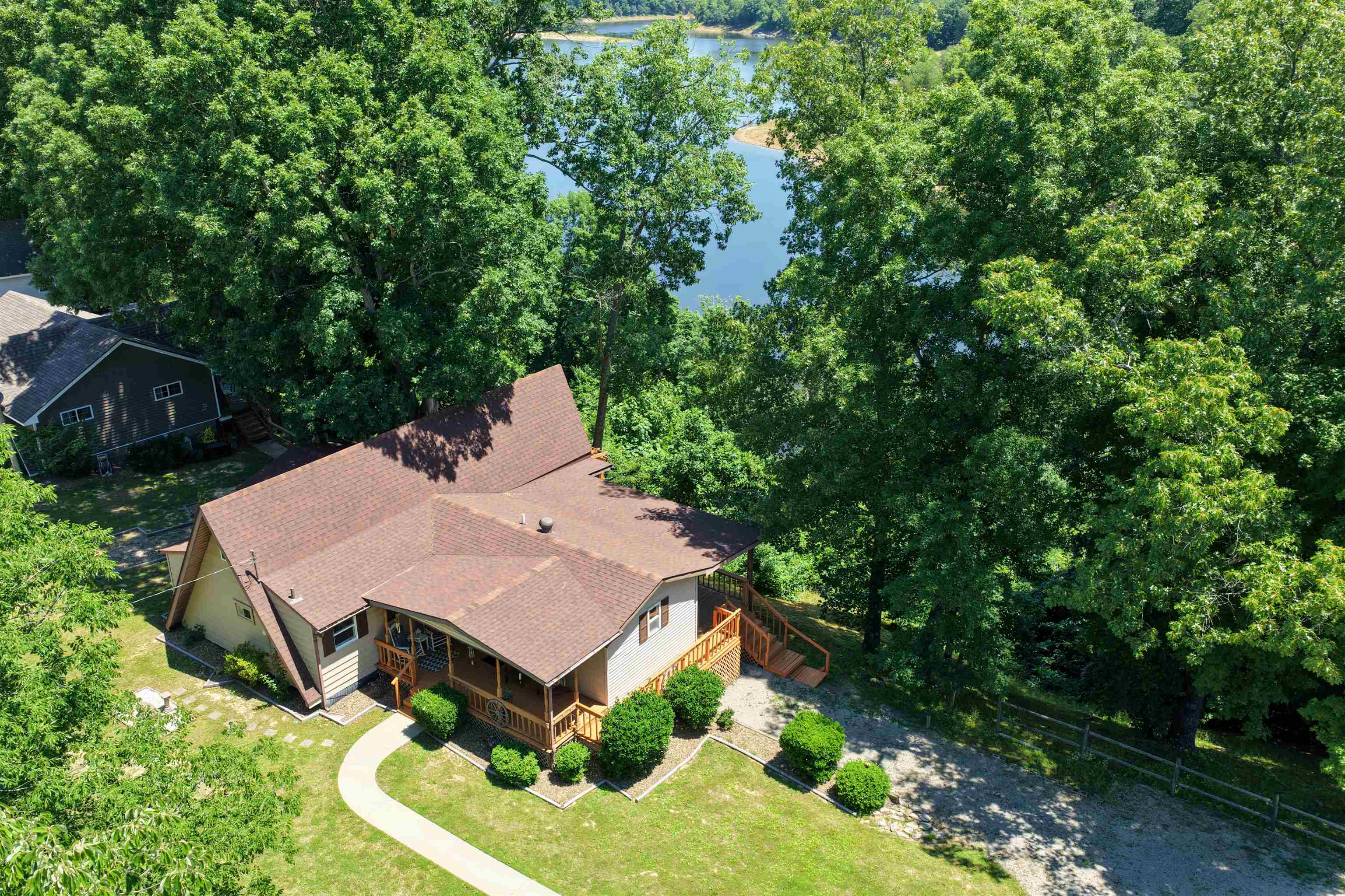 1129 Indian Ridge Road, Falls of Rough, Kentucky 40119, 2 Bedrooms Bedrooms, ,2 BathroomsBathrooms,Single Family Residence,For Sale,Indian Ridge Road,94520