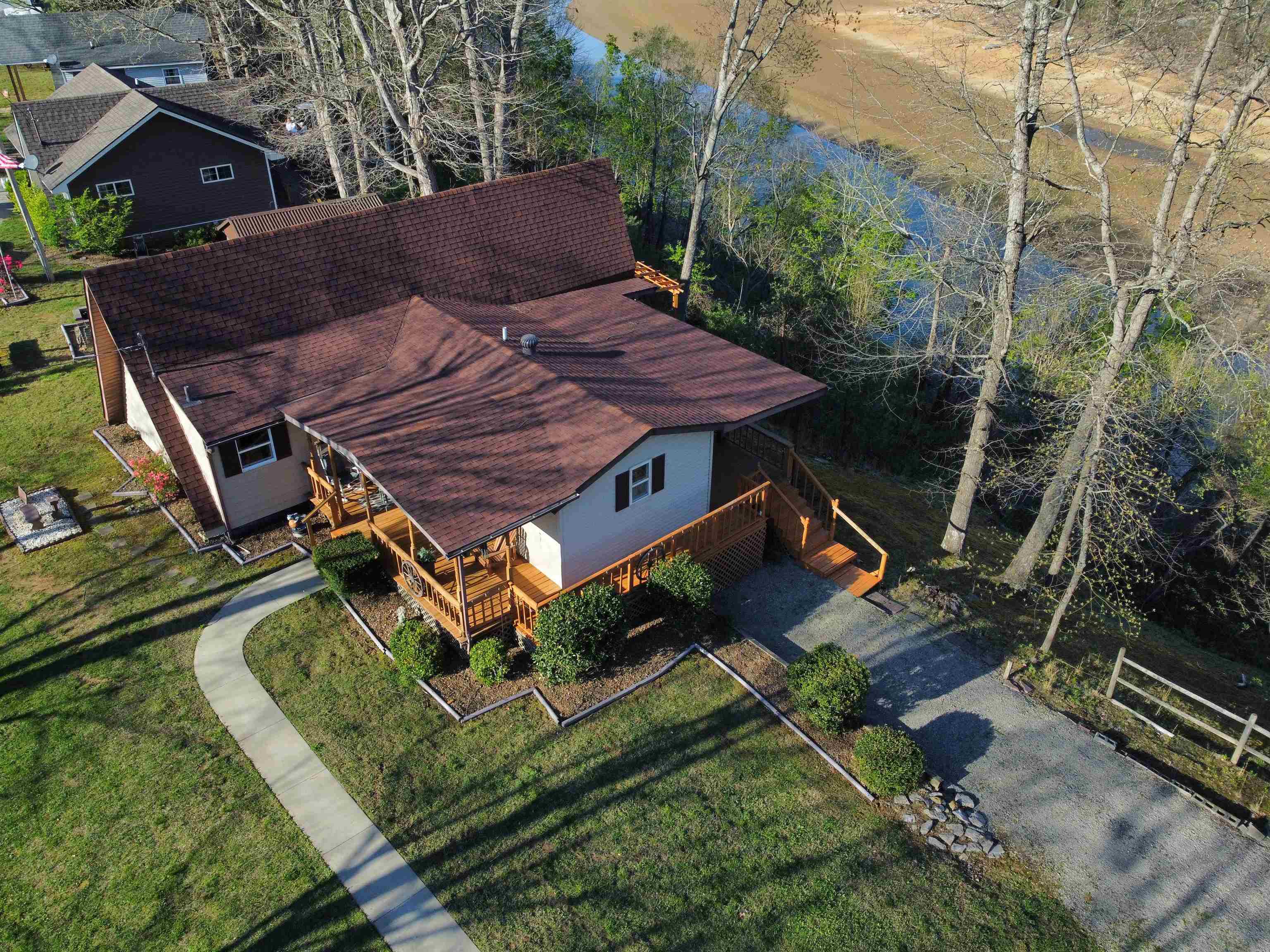 1129 Indian Ridge Road, Falls of Rough, Kentucky 40119, 2 Bedrooms Bedrooms, ,2 BathroomsBathrooms,Single Family Residence,For Sale,Indian Ridge Road,94520