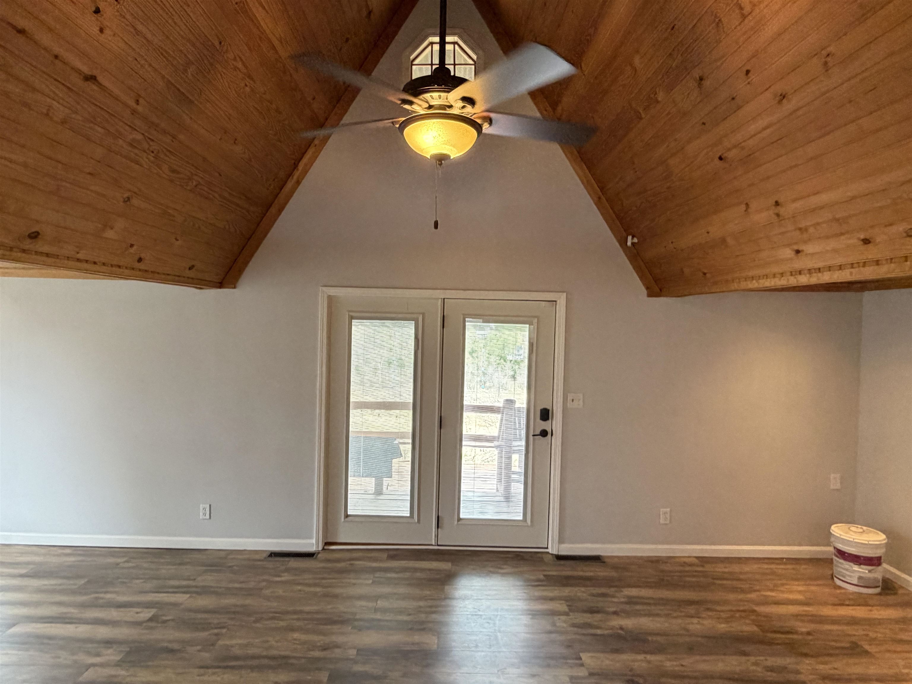 1129 Indian Ridge Road, Falls of Rough, Kentucky 40119, 2 Bedrooms Bedrooms, ,2 BathroomsBathrooms,Single Family Residence,For Sale,Indian Ridge Road,94520