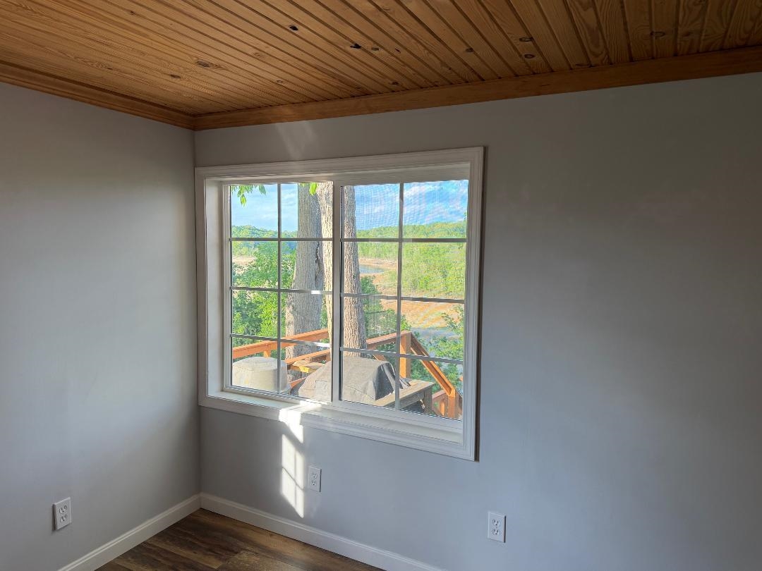 1129 Indian Ridge Road, Falls of Rough, Kentucky 40119, 2 Bedrooms Bedrooms, ,2 BathroomsBathrooms,Single Family Residence,For Sale,Indian Ridge Road,94520