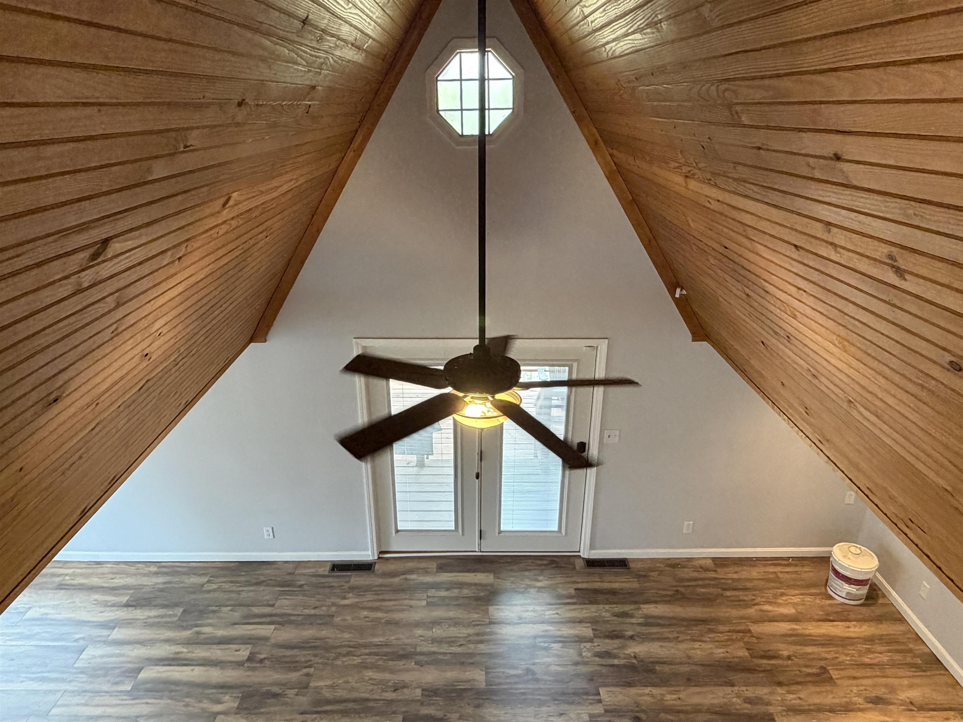 1129 Indian Ridge Road, Falls of Rough, Kentucky 40119, 2 Bedrooms Bedrooms, ,2 BathroomsBathrooms,Single Family Residence,For Sale,Indian Ridge Road,94520