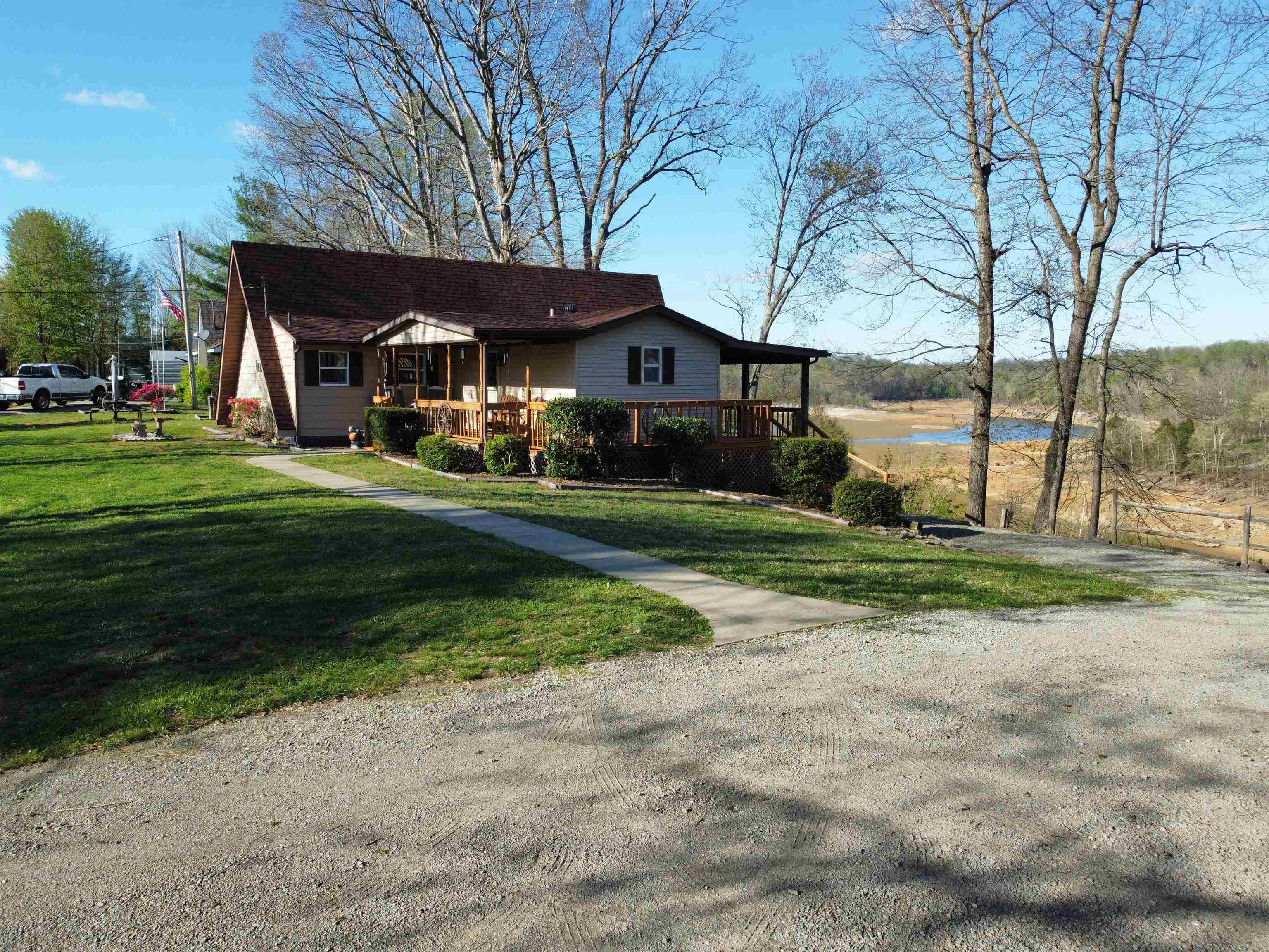 1129 Indian Ridge Road, Falls of Rough, Kentucky 40119, 2 Bedrooms Bedrooms, ,2 BathroomsBathrooms,Single Family Residence,For Sale,Indian Ridge Road,94520