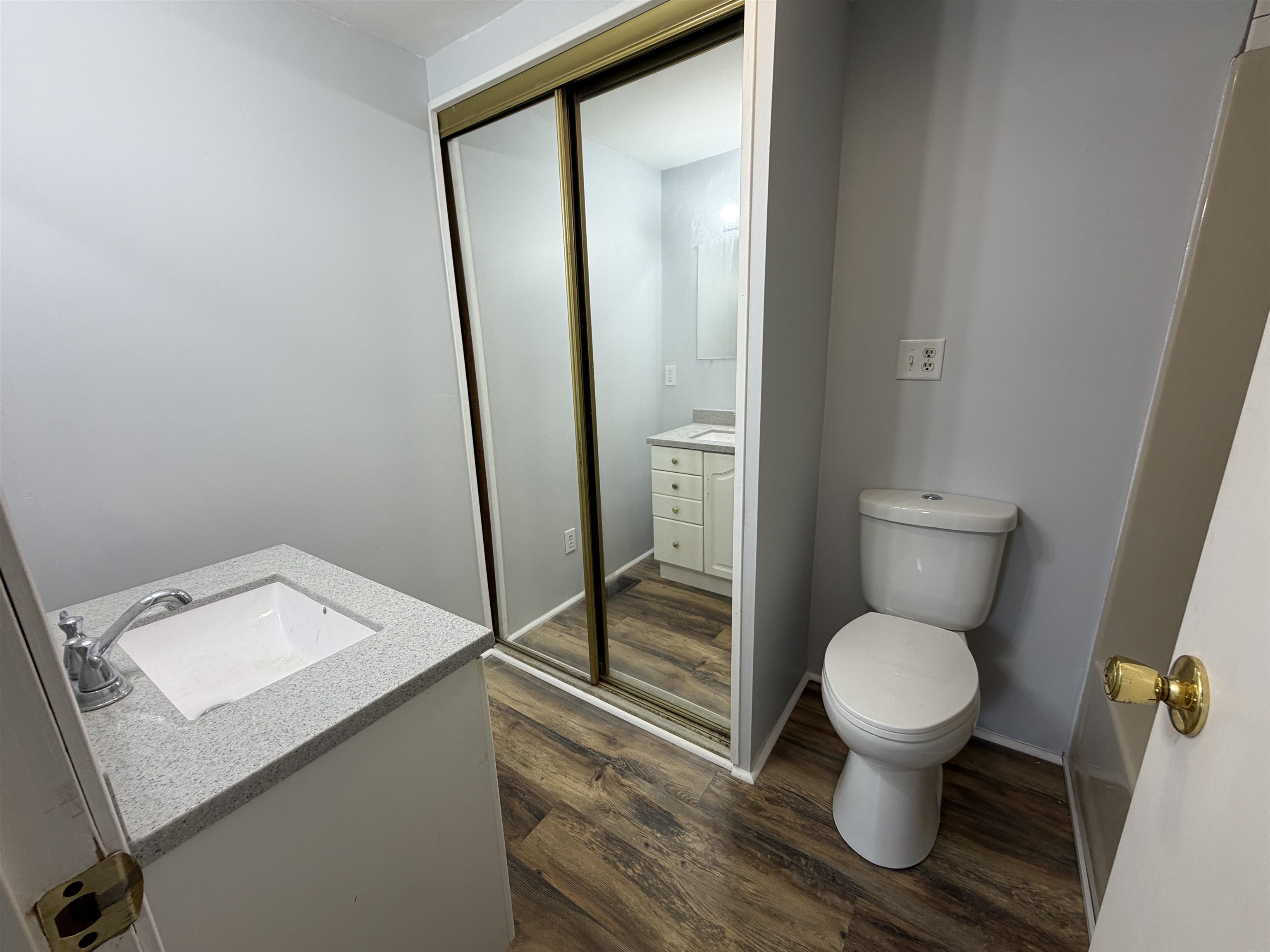 1129 Indian Ridge Road, Falls of Rough, Kentucky 40119, 2 Bedrooms Bedrooms, ,2 BathroomsBathrooms,Single Family Residence,For Sale,Indian Ridge Road,94520