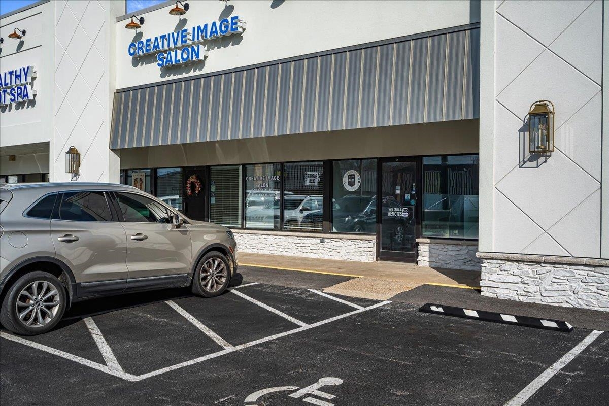 3333 Frederica St. Unit 1 D, Owensboro, Kentucky 42301, ,Retail,For Sale,Frederica St. Unit 1 D,94522