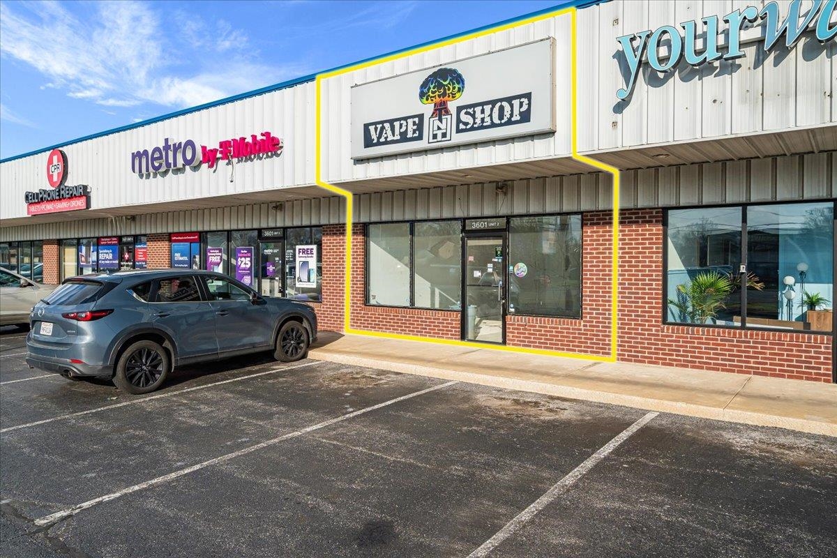 3601 Frederica St. Unit 2, Owensboro, Kentucky 42301, ,Retail,For Sale,Frederica St. Unit 2,94523