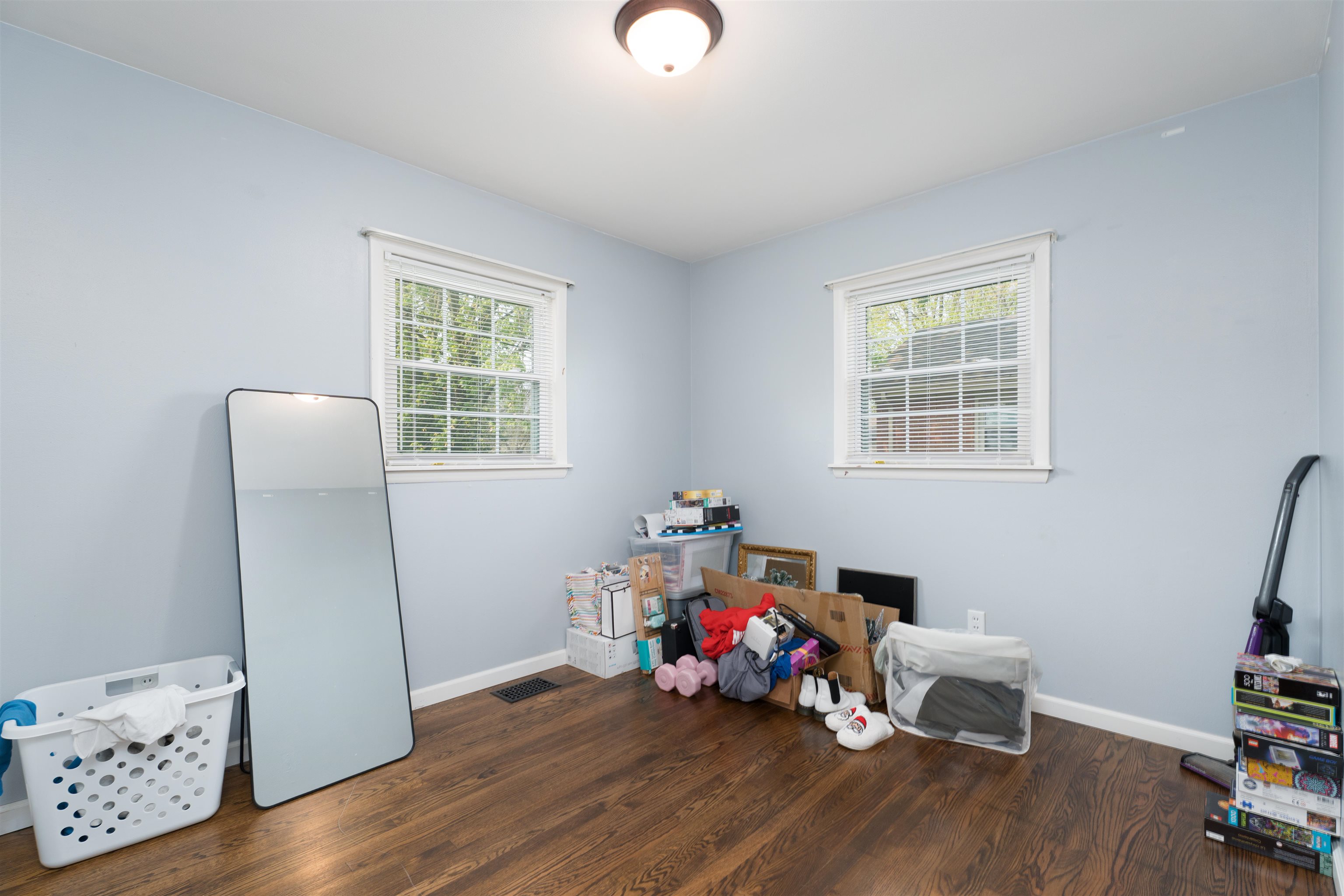 134 Tennyson Dr, Owensboro, Kentucky 42303, 3 Bedrooms Bedrooms, ,1 BathroomBathrooms,Single Family Residence,For Sale,Tennyson Dr,94525