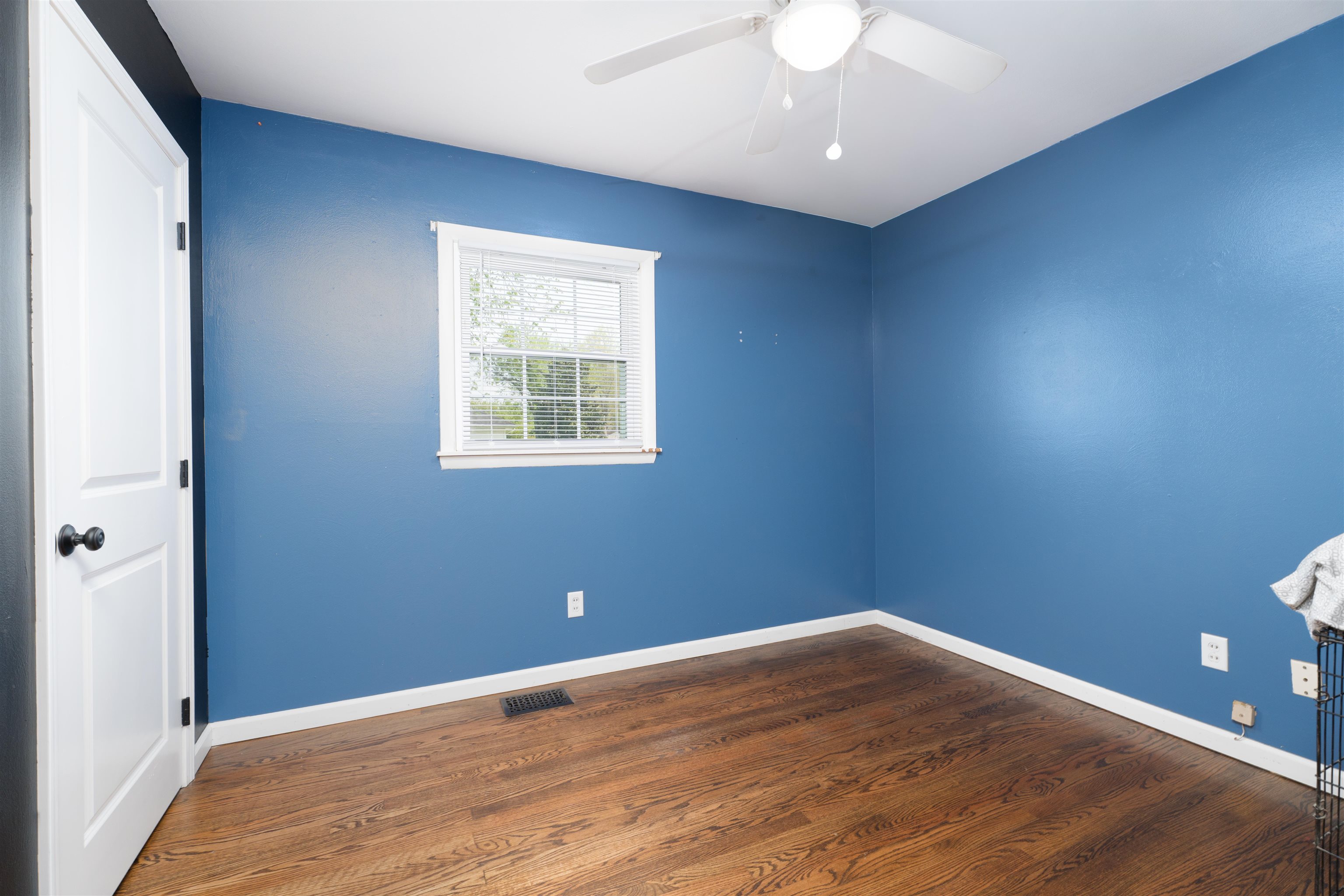 134 Tennyson Dr, Owensboro, Kentucky 42303, 3 Bedrooms Bedrooms, ,1 BathroomBathrooms,Single Family Residence,For Sale,Tennyson Dr,94525