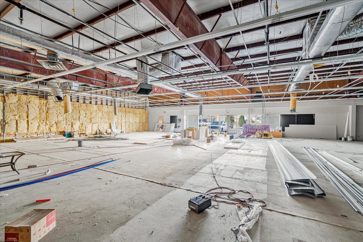 3333 Frederica St Unit 6, Owensboro, Kentucky 42301, ,Retail,For Sale,Frederica St Unit 6,94526